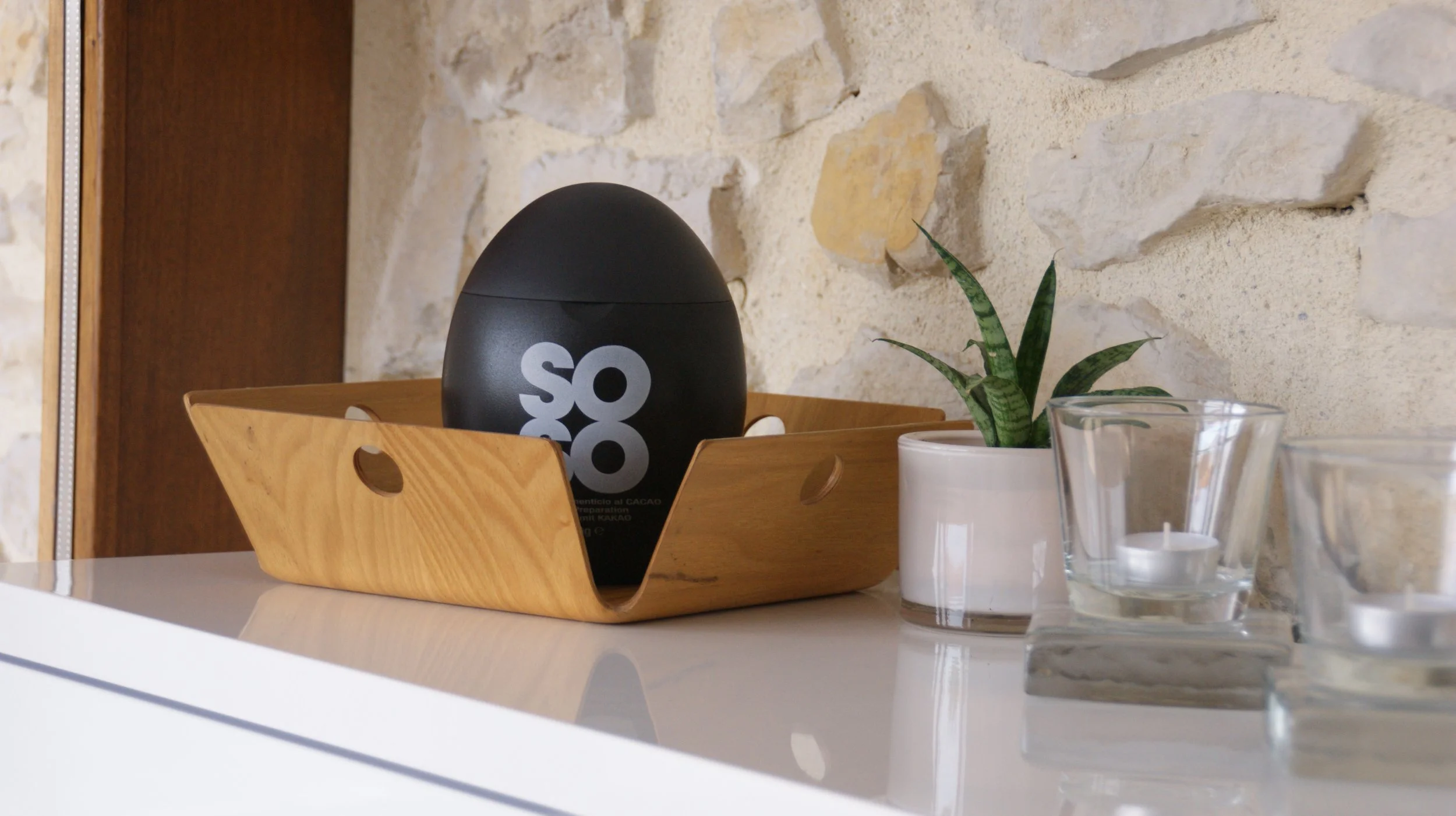 Komfortable Küche mit moderner Ausstattung nahe Nîmes