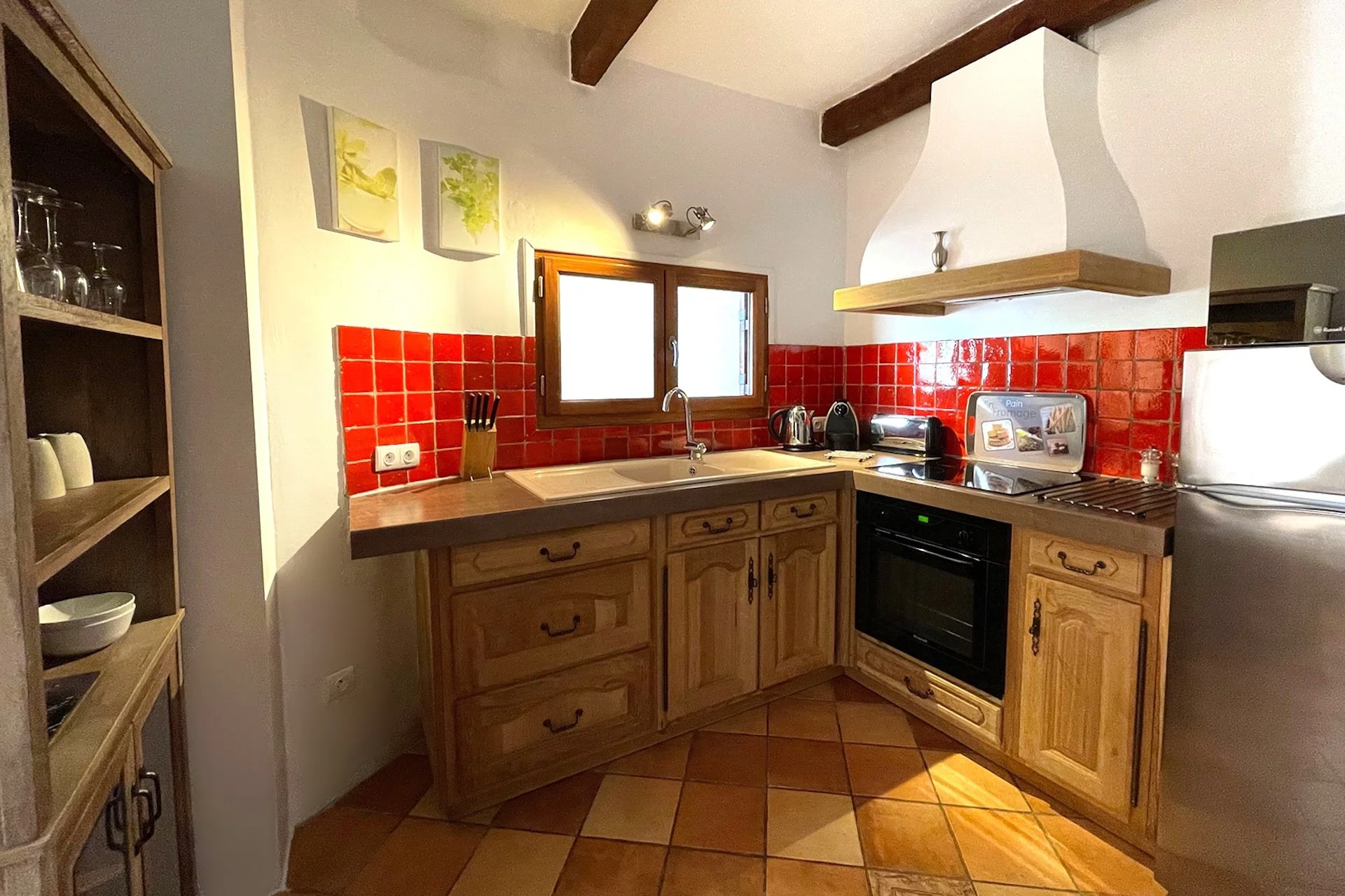 ferienwohnung-im-chateau-mit-salzwasserpool.jpg