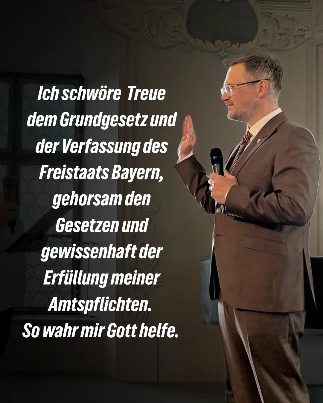 An vergangenem Dienstag wurde ich vereidigt 🍀

Ich freue mich sehr auf diese Aufgabe! Genauso freue ich mich, dass ich jetzt mit Hans Habermeyer und Helena Schlusnus zwei sehr kompetente Vertreter:innen an meiner Seite habe.

Helena Schlusnus ist di