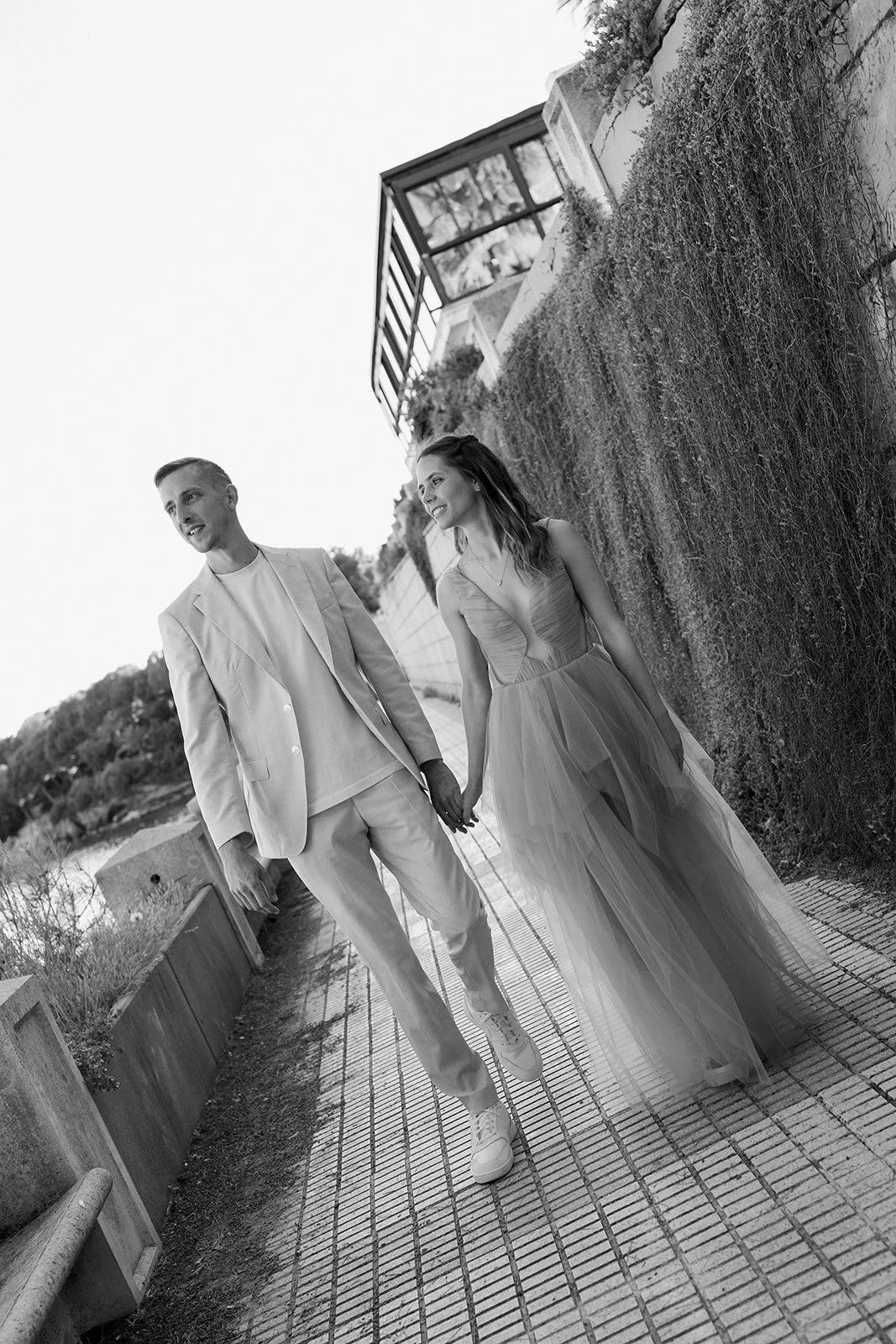 Selina & Raphael Preview-3_websize.jpg