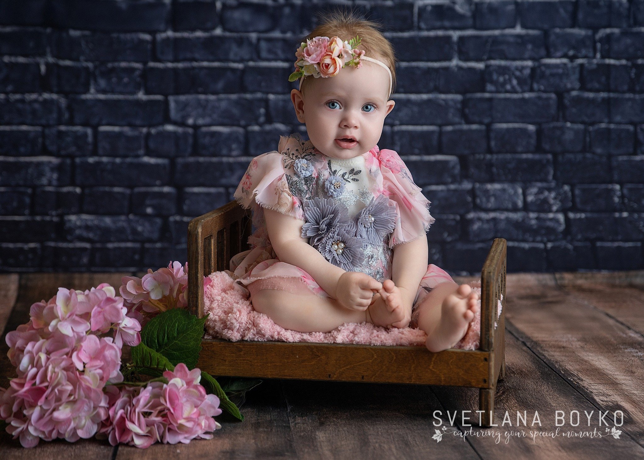 👶 Newborn Booking Bonus 🤍
Book your newborn session and receive
✨ 5 FREE images from your sitter session ✨
Because your baby&rsquo;s first year goes by in a blink&hellip;
and those milestone moments deserve to be captured too 🤍
From tiny newborn c