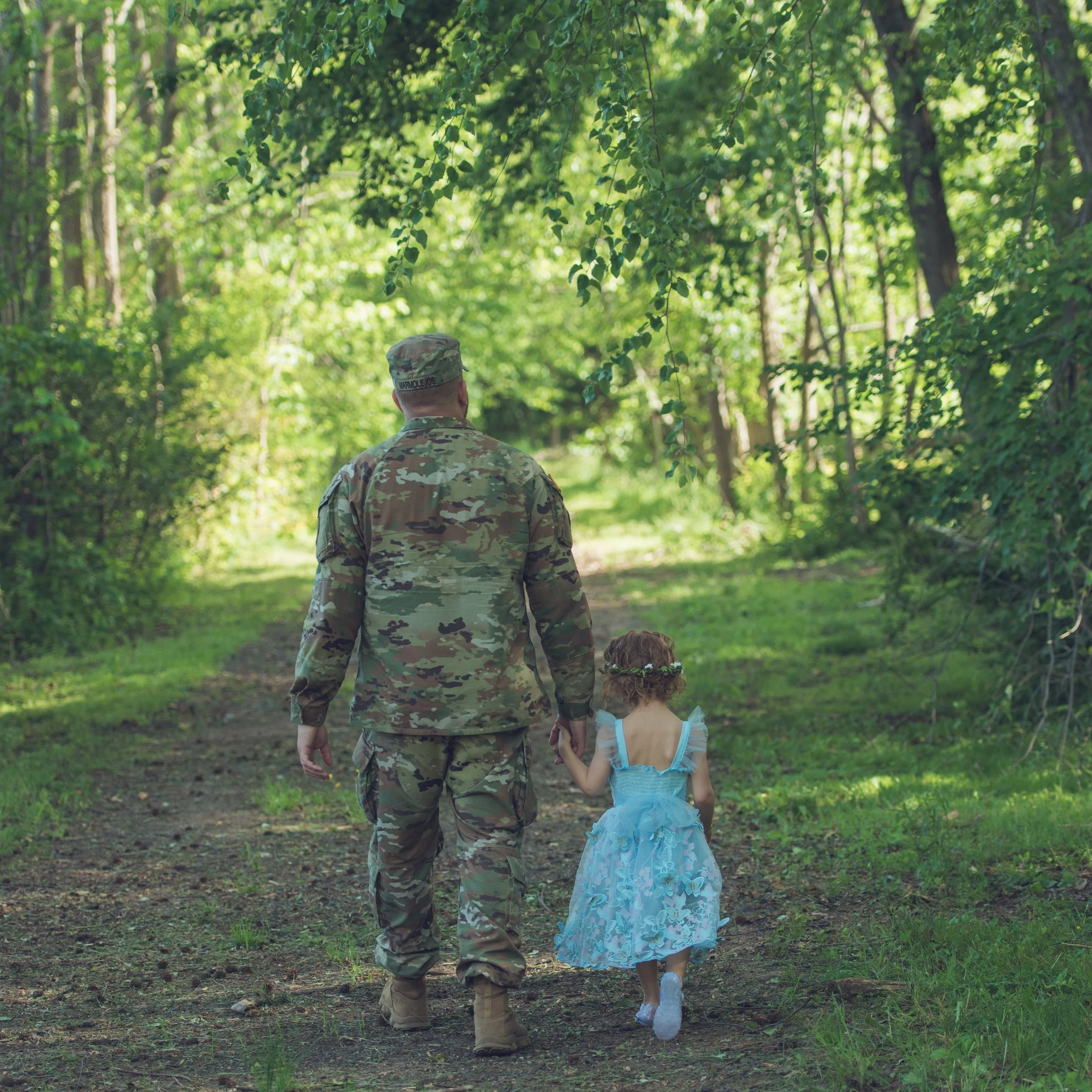 He may not ask for photos&hellip;
but one day, these will mean everything 🤍
The way they look at him.
The way he holds them.
The quiet, real moments that pass too fast&hellip;
Father&rsquo;s Day isn&rsquo;t about gifts &mdash;
it&rsquo;s about memor