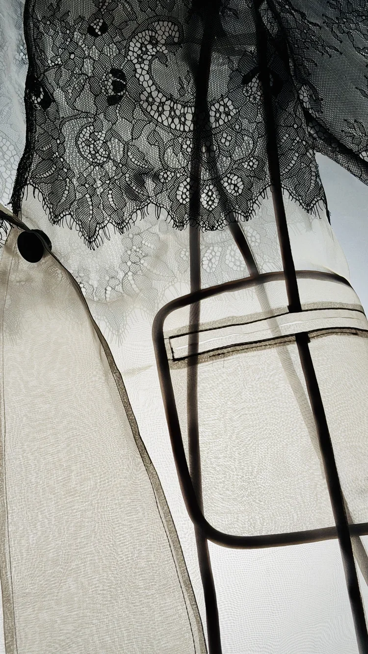 Organza & Chantilly Lace Jacket | 18.01LONDON Archive

Black organza jacket layered with delicate Chantilly lace and transparent construction.

An archival study of organza and Chantilly lace construction exploring transparency, layering and couture 