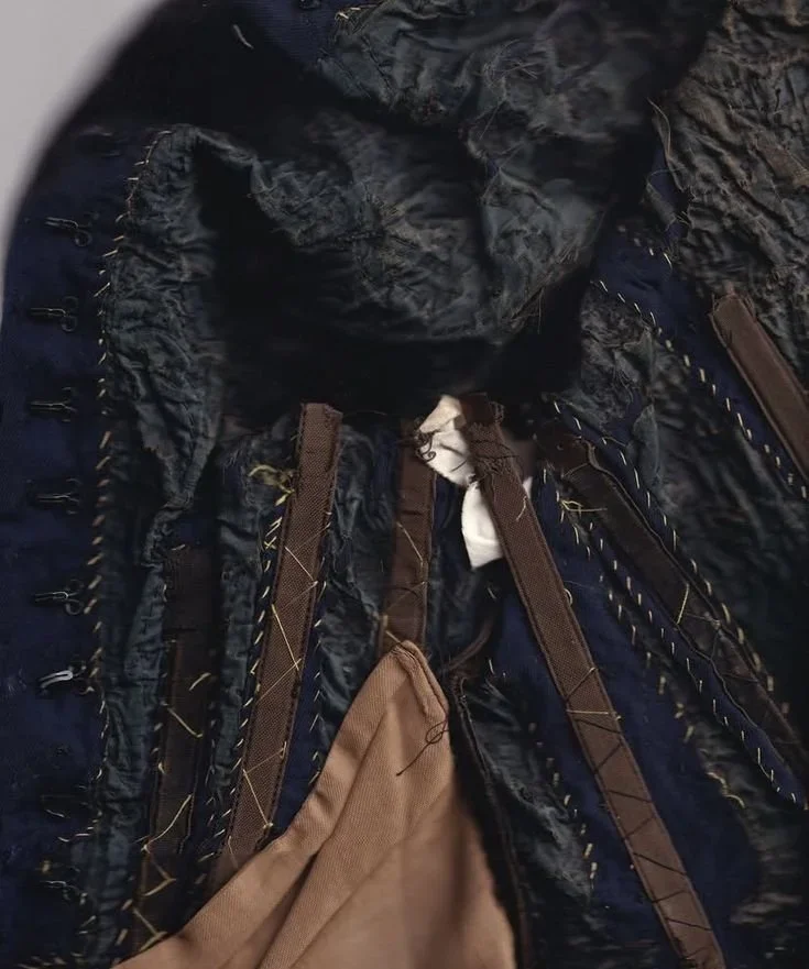 Antique Bodice Interior Construction | Historic Musuem quality Fashion Archive

Interior view of an antique bodice showing corsetry, boning and hand-finished construction.

Rare insight into historic garment construction, revealing corsetry, boning a