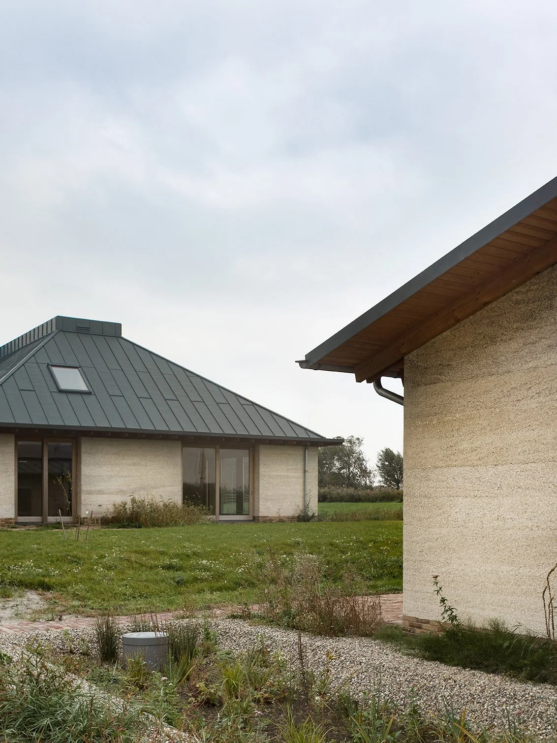 Hemphouse Oudega 01 MWA Hart Nibbrig WEB72p.jpg