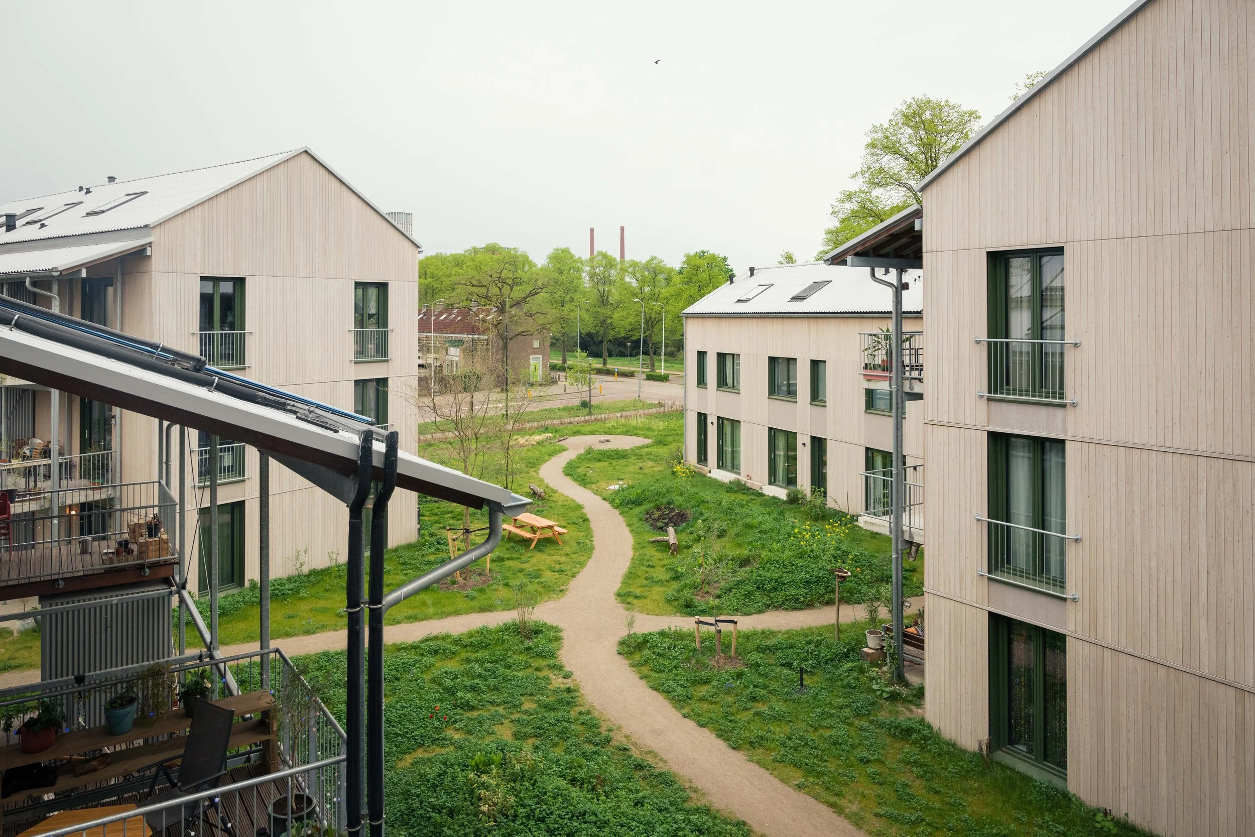 bram-berkien-werkstatt-2025-04-17-09-16-35-2 kopie.jpg