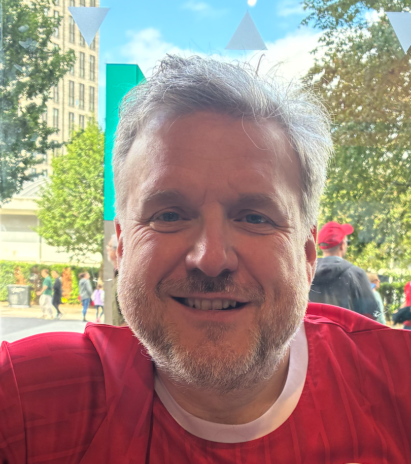 Integrative counsellor and psychotherapist based in Manchester, specialising in men's mental health, grief and bereavement, fatherhood, and neurodivergent adults.
