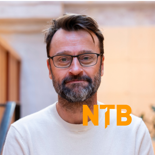 Kåre Henriksen, NTB