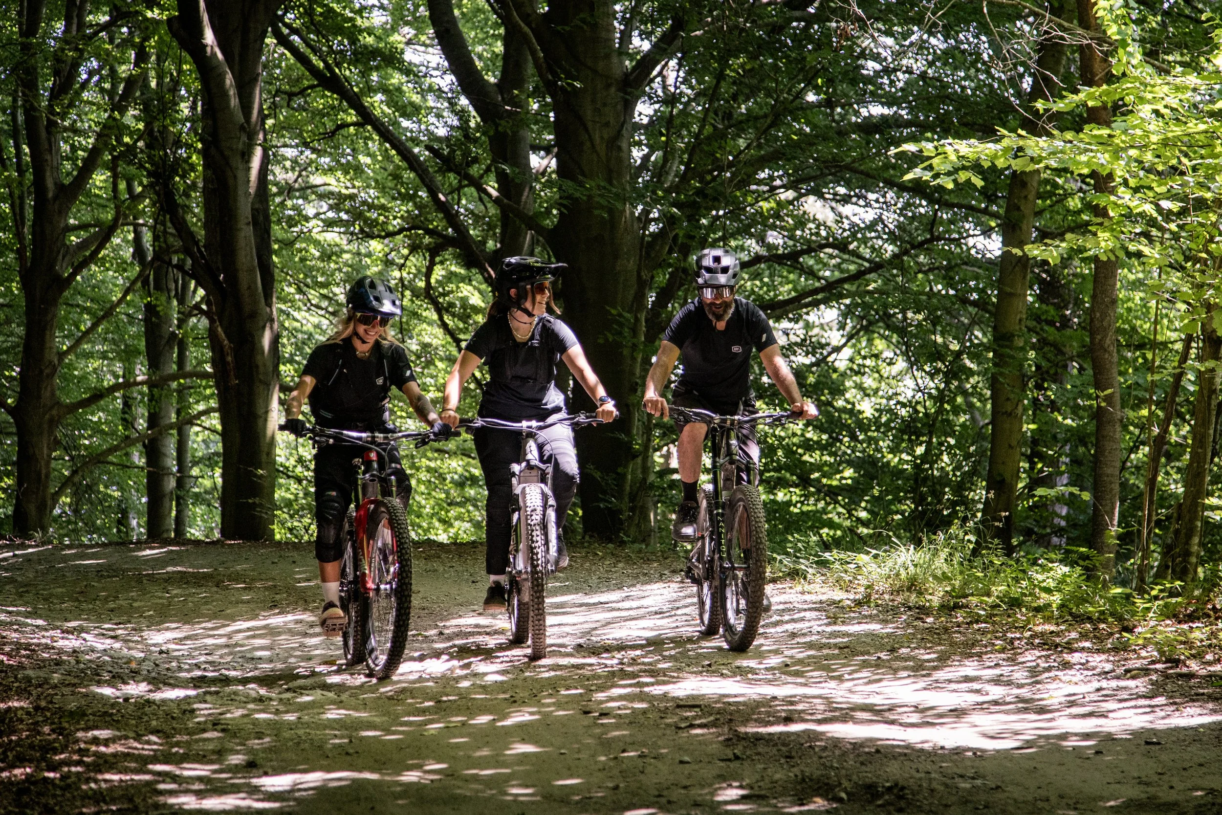 searching for a mtb guide in Finale Ligure?