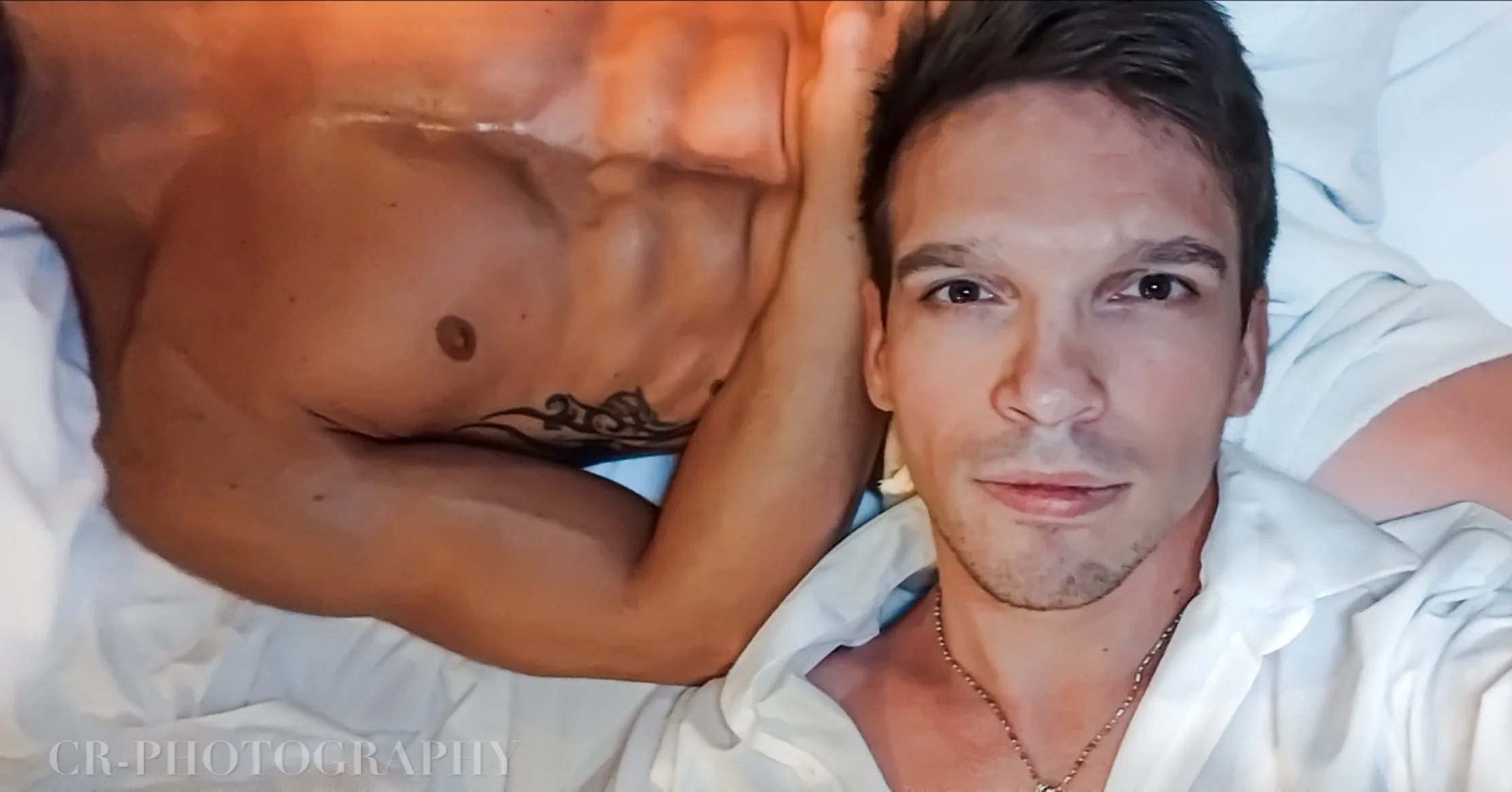 Photoshoot 📷 📱

Some Time Ago 🙂

Behind The Scenes

#photograph #photographer #artist 
#hansome #photoshoot 
#man 
#unitedkingdom🇬🇧 
#model 
#myphotography
#behindthescenes