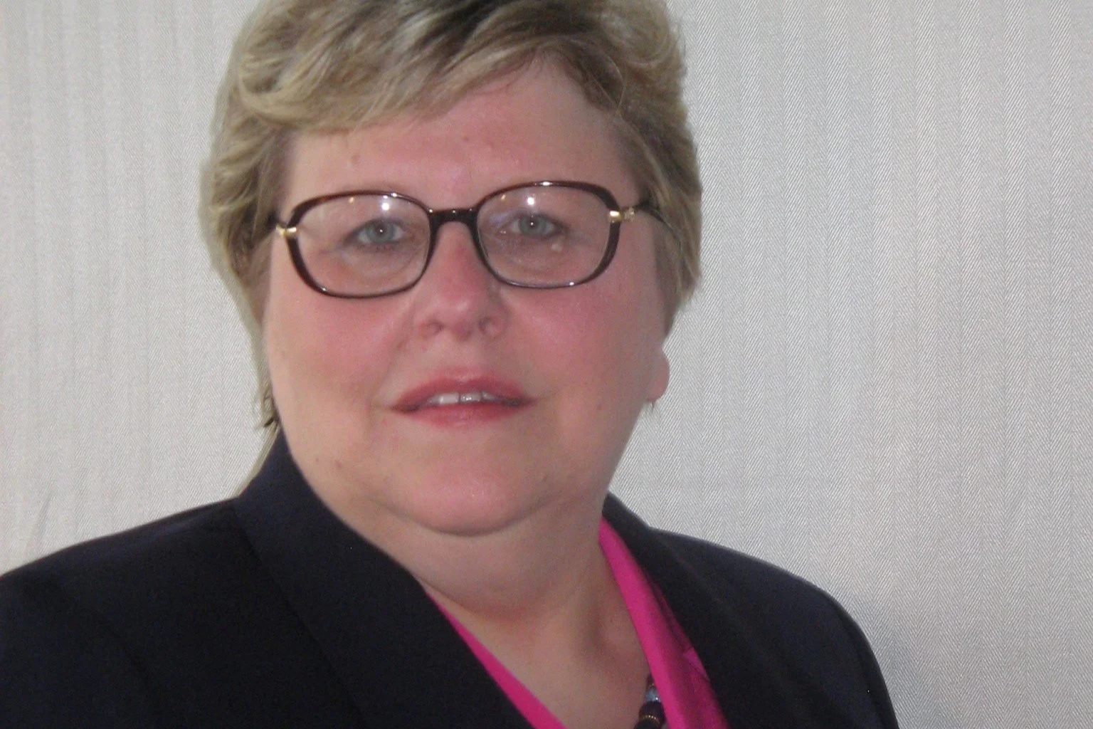 2022 Famous Alumni, Dr. Karen White