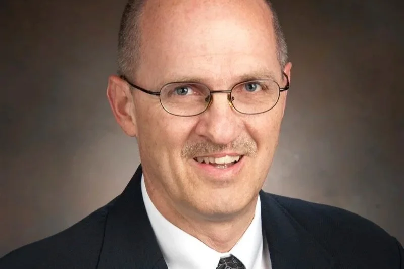 2014 Famous Alumni, Dr. L. David Olson