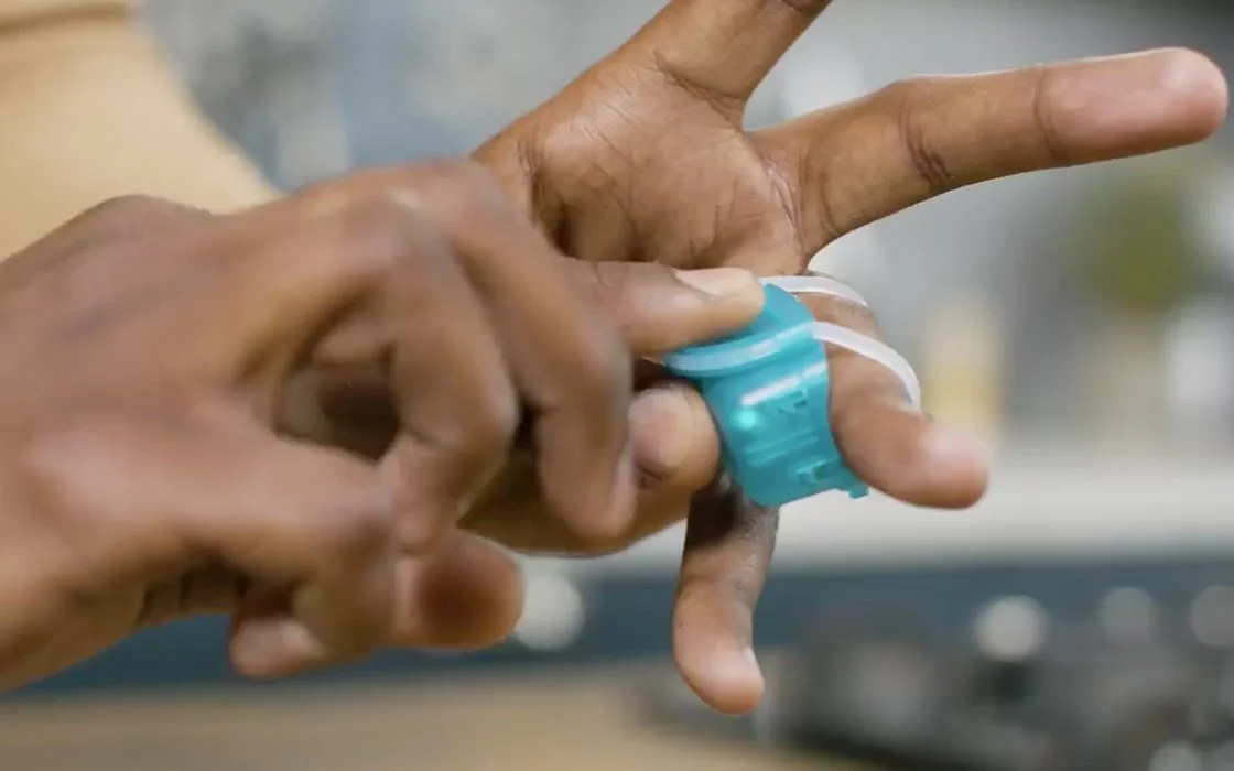 inEarnest LGC Hand2.jpg