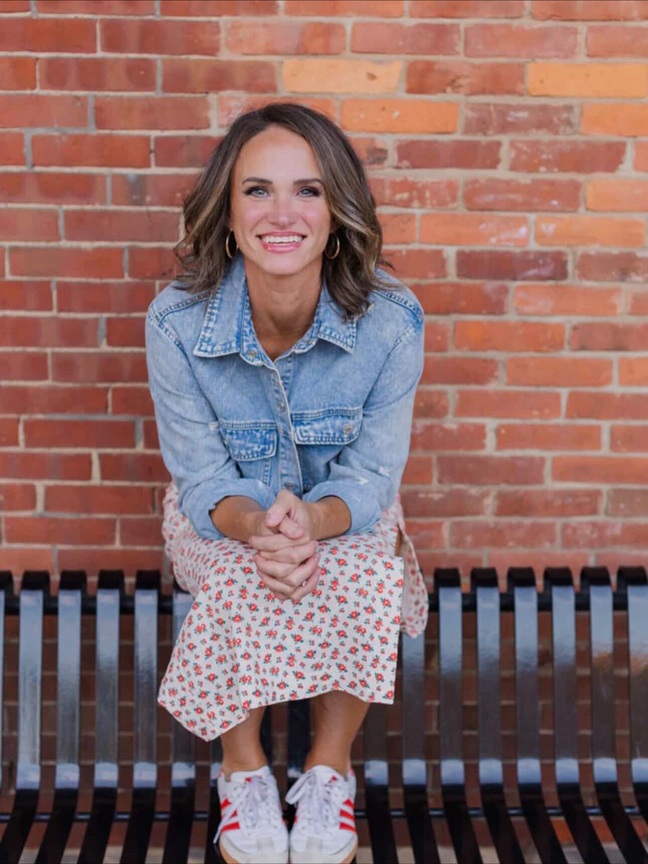 Meet Jessica Rine, a mom of three girls, a wife, and the creator behind Rine Revisions @rine_revisions . She launched Rine Revisions in 2021 with a simple mission: helping families love the home they&rsquo;re in, no matter the budget, style, or DIY e