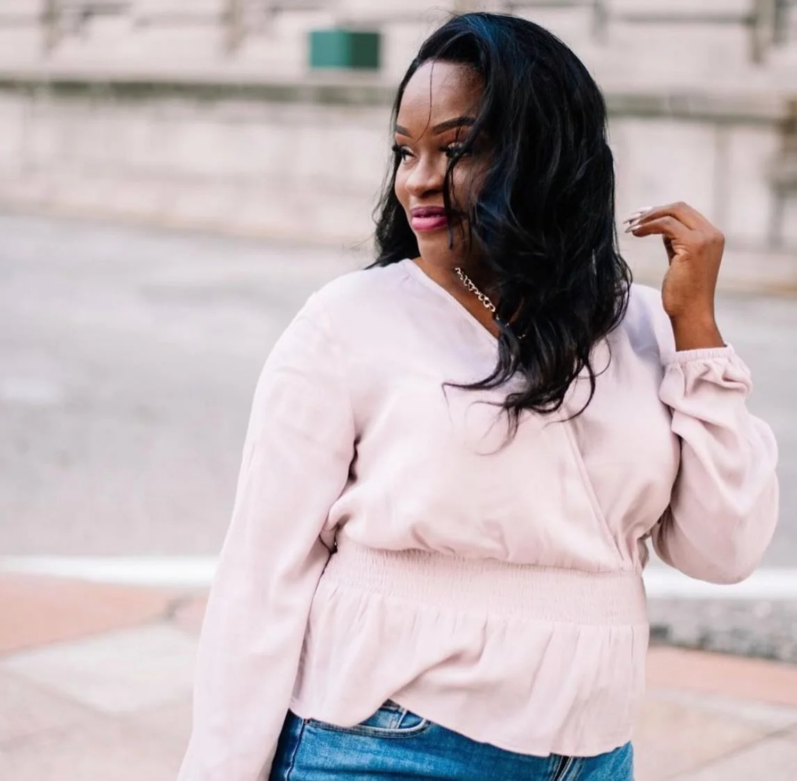 Meet Bree, a Columbus based mompreneur, creative event designer, and the heart behind Psalm + Place @psalmandplace Events. She is a wife and mom of two, including a college athlete and a busy toddler, and she started her business with one meaningful 