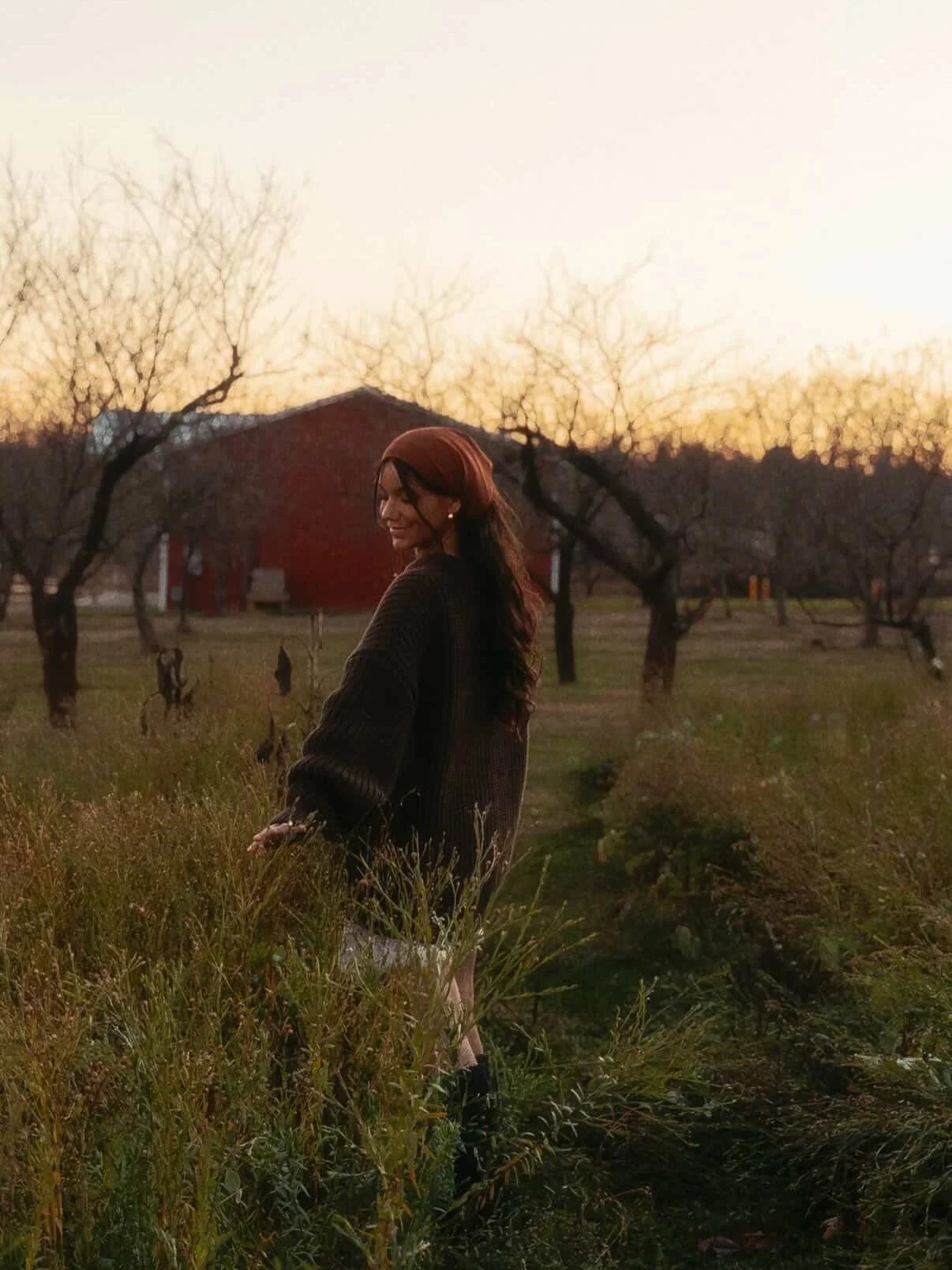 Meet Bailey Swain @baileyswain_ , a small town Ohio mom of two sharing her life in a way that feels real, raw, and relatable.
After transitioning from CEO to stay at home mom, Bailey offers an honest look at the balance between motherhood, marriage, 