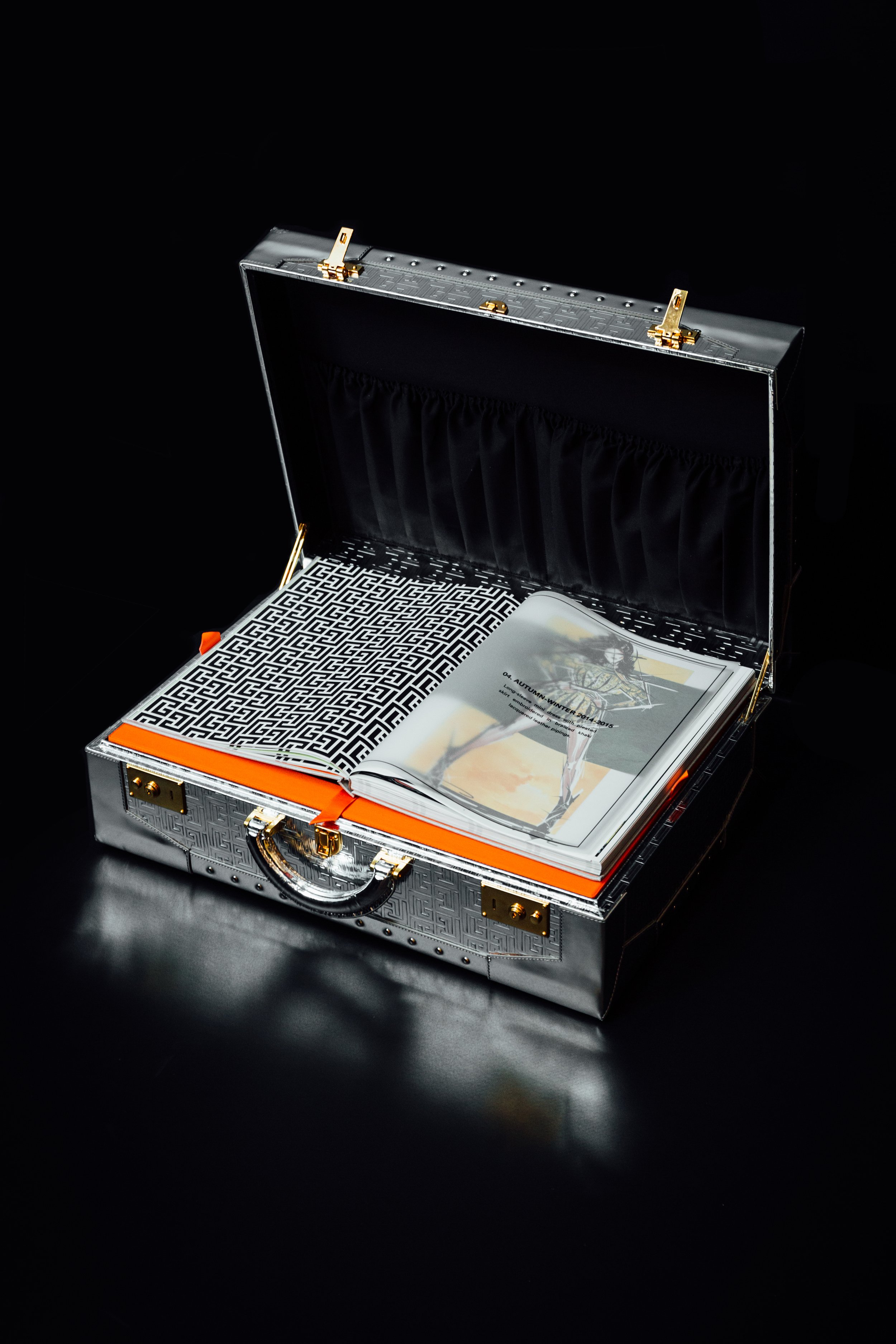 The Balmain Comic book - unique edition