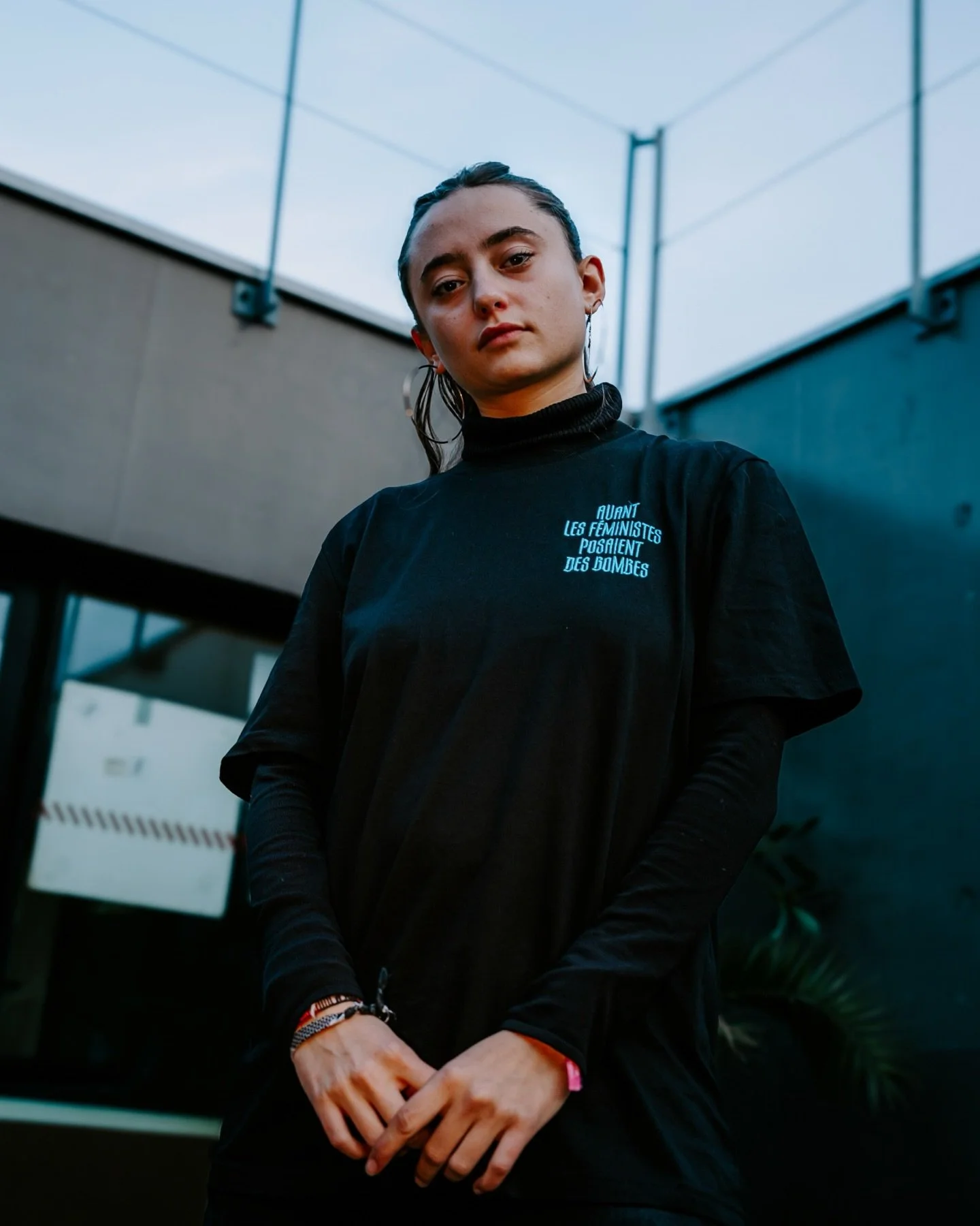 &ldquo;Pas de raison d&rsquo;&ecirc;tre solaire, toutes les raisons d&rsquo;&ecirc;tre sold out.&rdquo;

Quand j&rsquo;ai shoot&eacute; @2zele_ls il y a un peu plus d&rsquo;un an sur le toit de la @fgobarbara &agrave; l&rsquo;occasion de la finale de