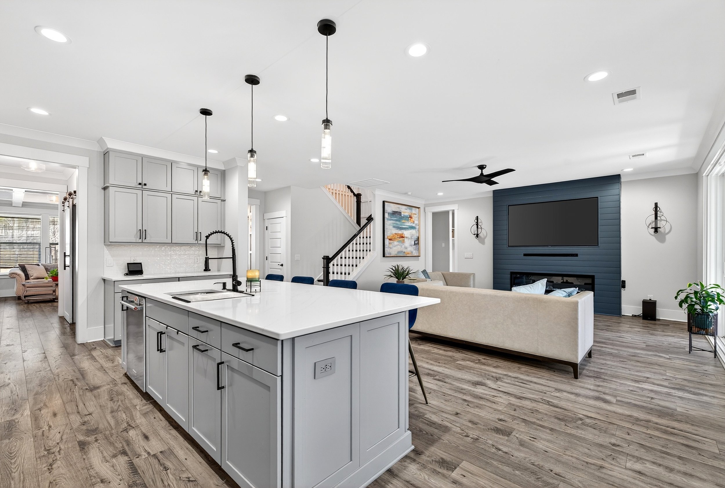 215 Quimby Hill Dr-17.jpg