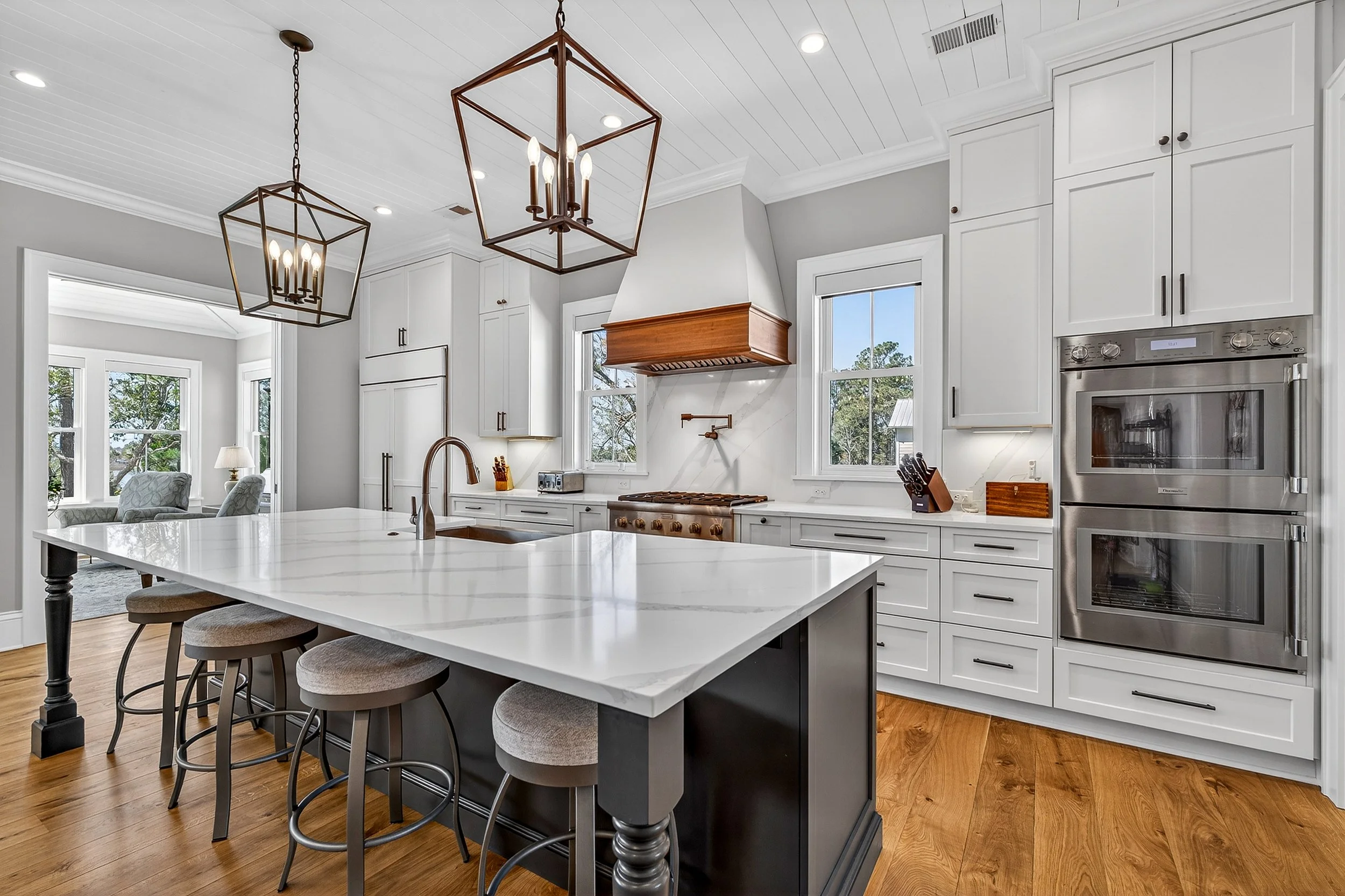 1505 E Deep Creek Interior-35.jpg