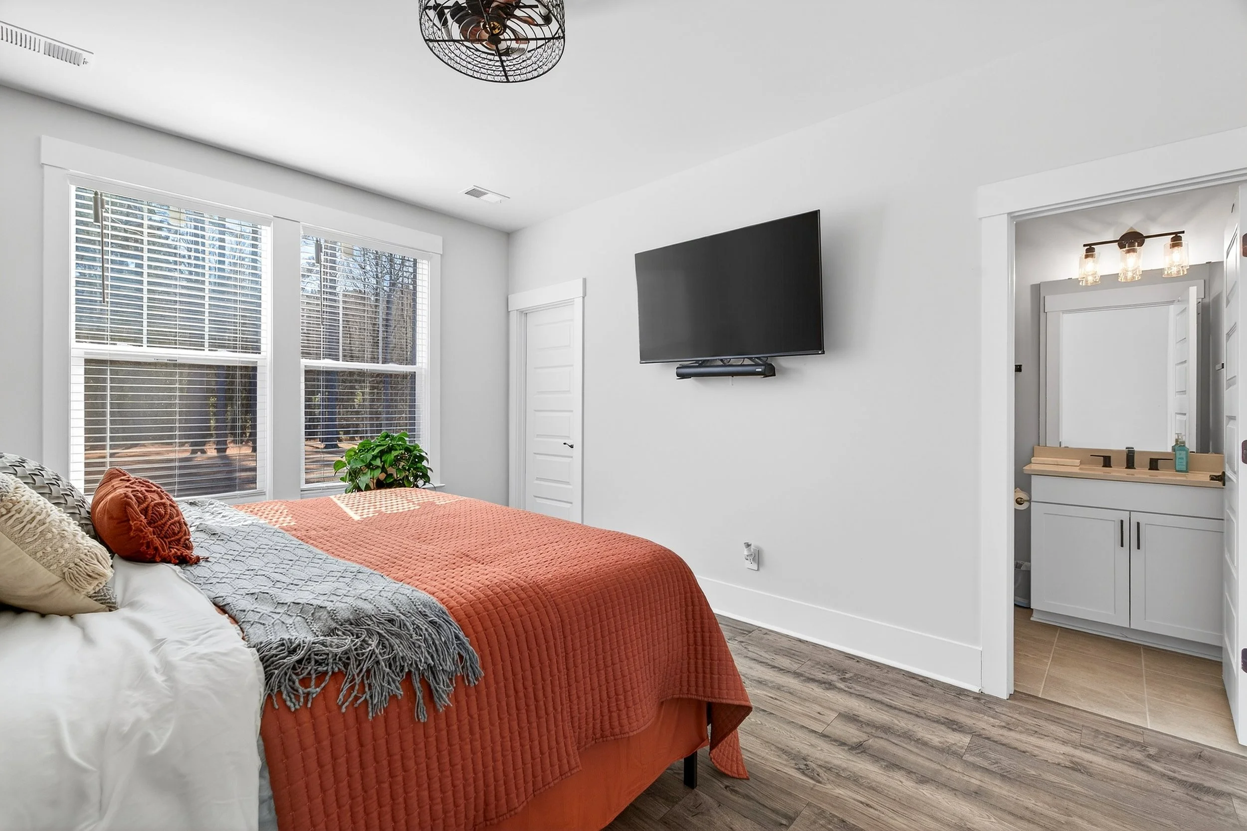 215 Quimby Hill Dr-33.jpg