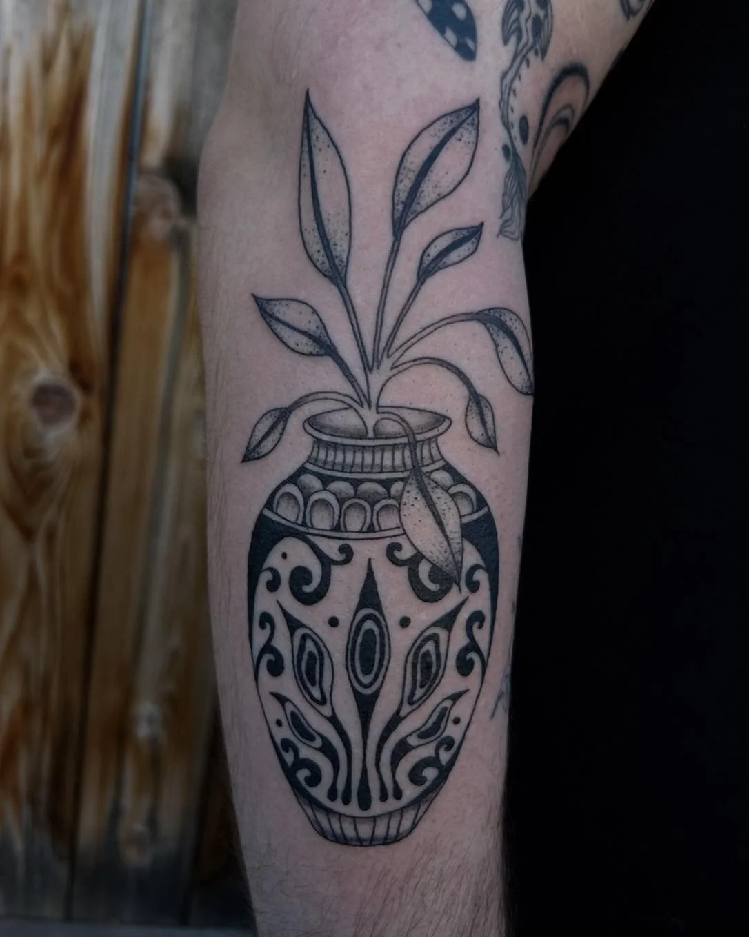 Ornamental vase by Ellie ✨