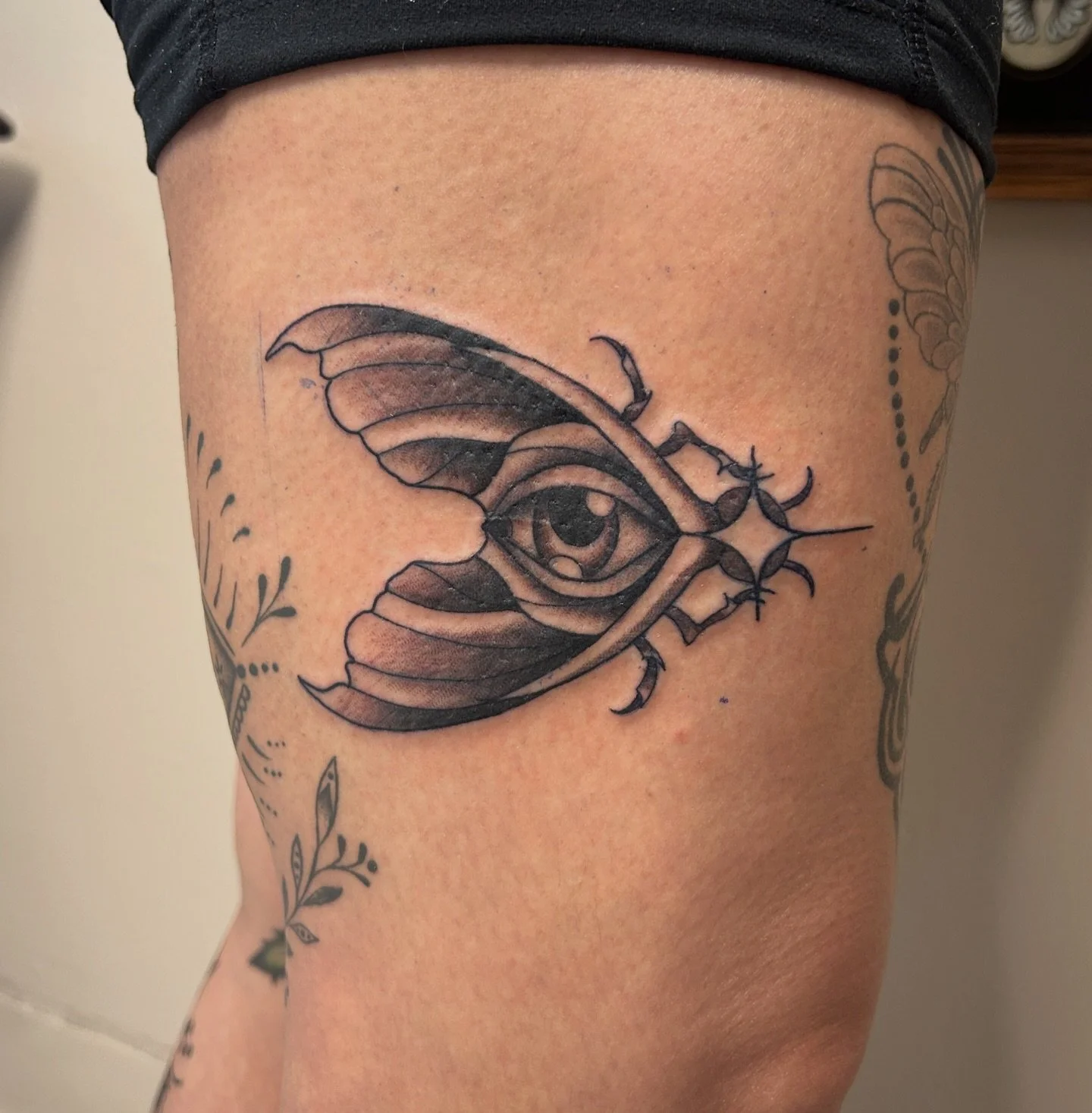 Eyeball bug by @kimmesmallzz