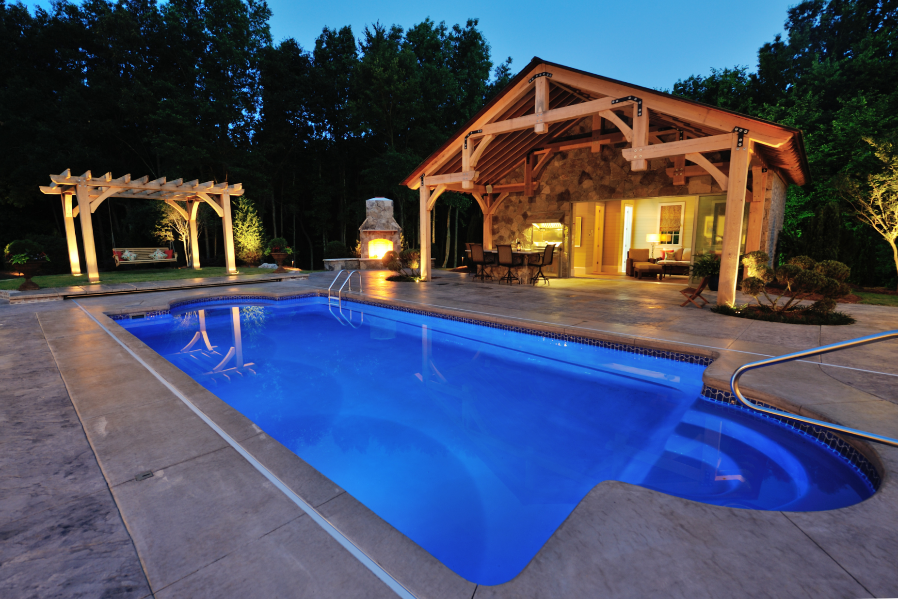 Custom Pool Builder Dallas Fort Worth | Millett Pools & Outdoor Living