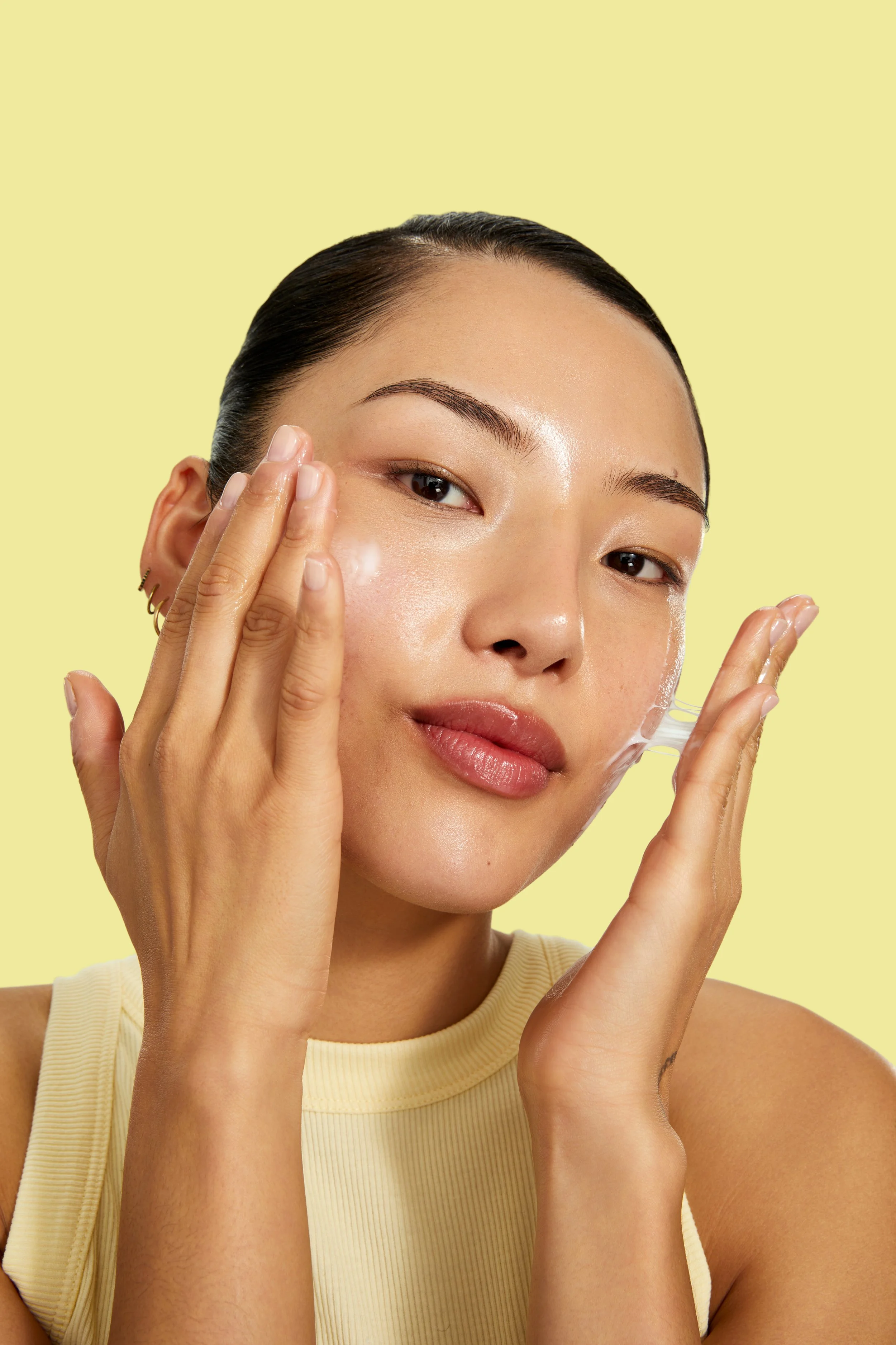 250915_BYOMA_CHO_RICE_CLEANSER_APPLICATION_515-YELLOW.jpg