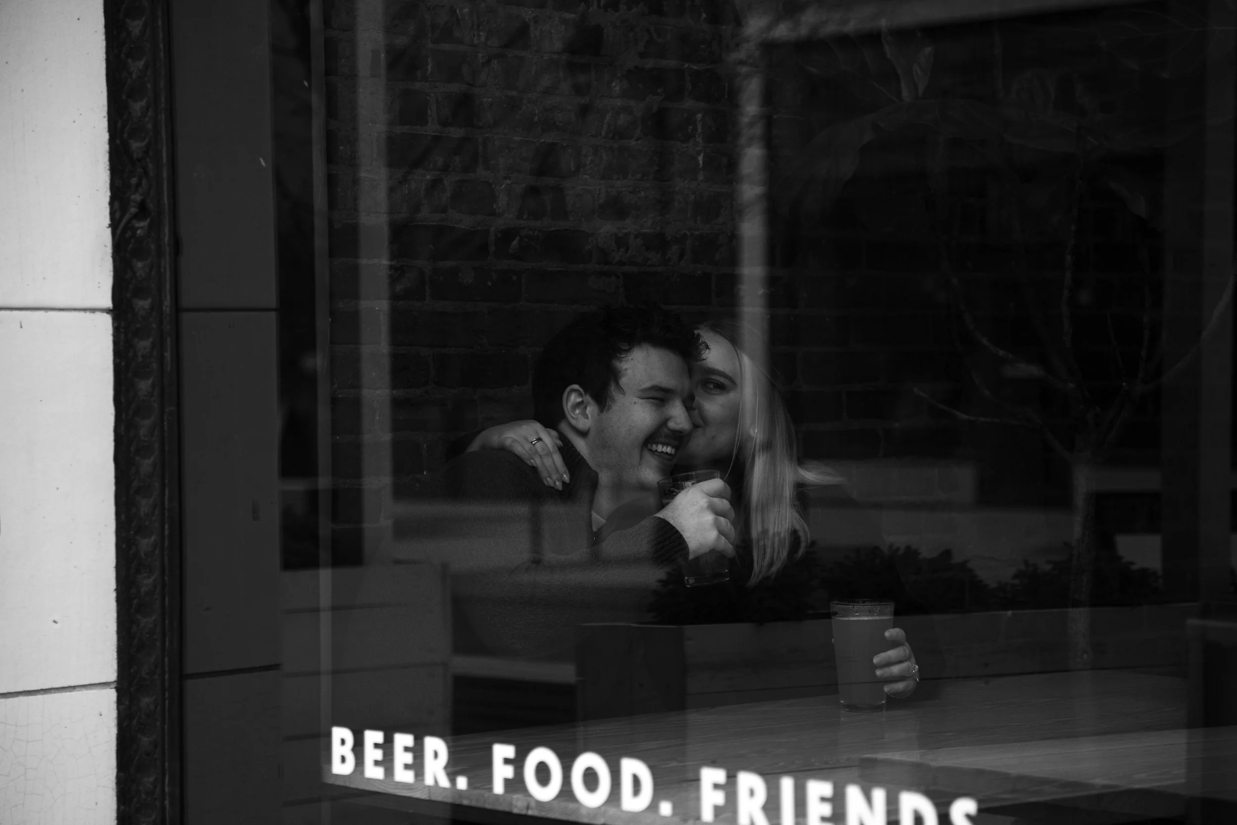 FortWayne_EngagementPhotography-2.jpg