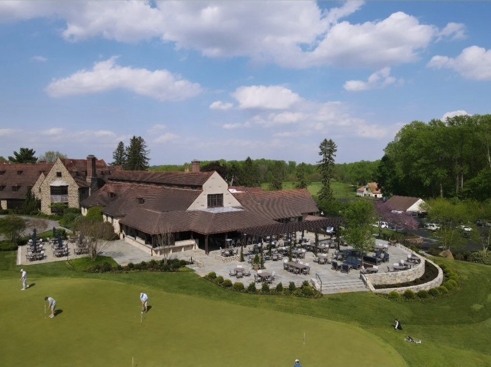 Yeah, you could say we&rsquo;ve played Aronimink! Showcasing some of our work (and weddings!) at this storied club where Jim Ververelli was a member for many years ⛳️#airconditioningisawonderfulthing #pgachampionship #aroniminkgolfclub @aroniminkgolf