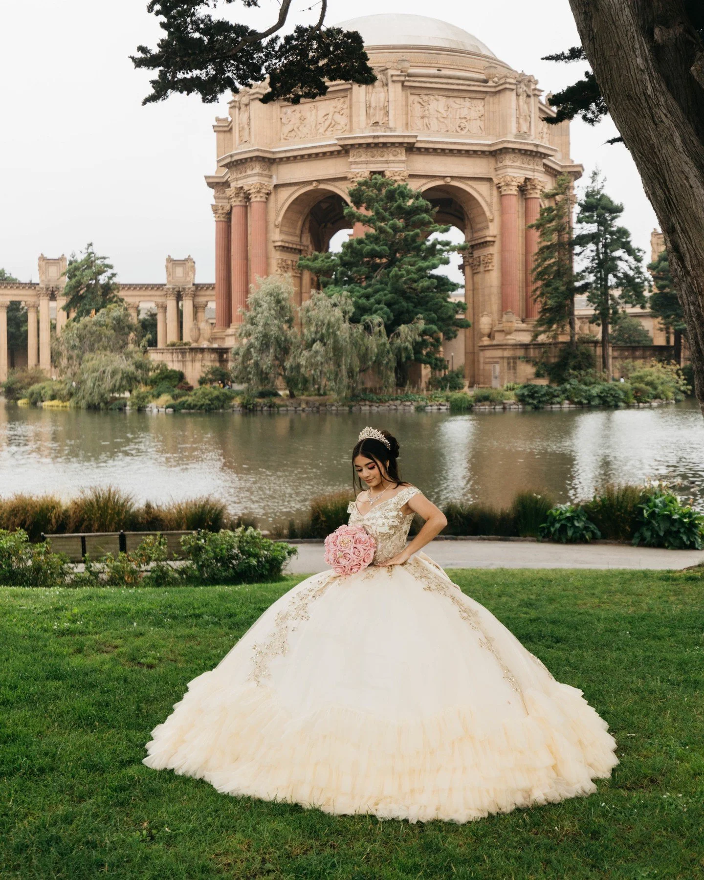 Quince photoshoot at Palace of Fine Arts in San Francisco