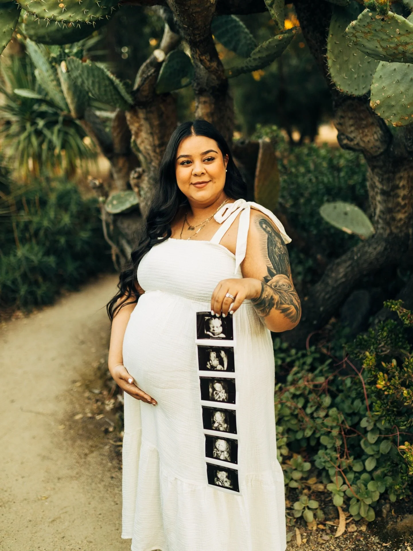 Hello friends! Summer is right around the corner and I&rsquo;m booking sessions now for grads, maternity, family and more! 

Ready to capture some memories this year? 📸 

Bay Area Photographer
Bay Area Maternity Photographer