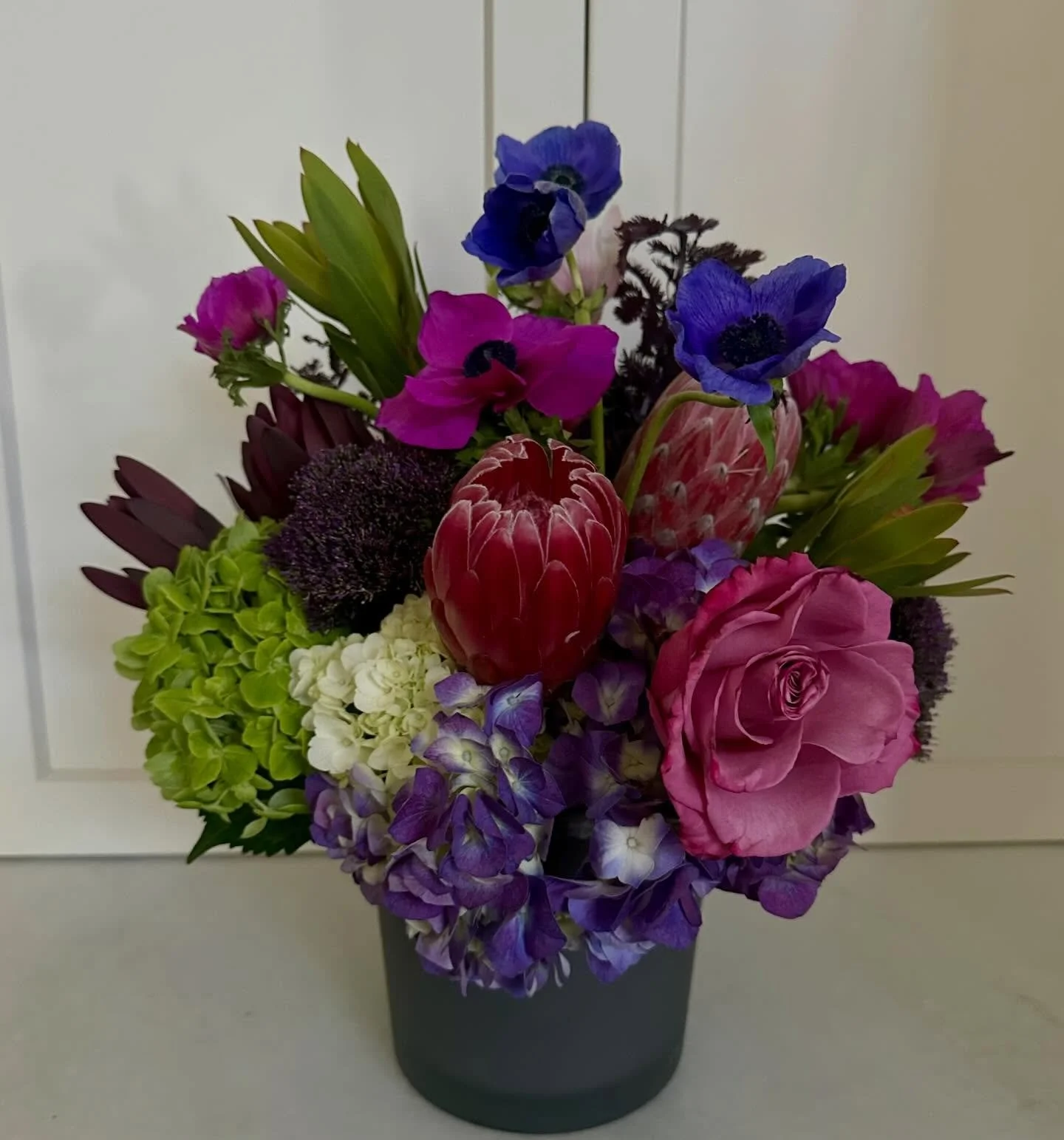 A pop of color to mark a birthday&mdash;
because spring reminds us that life is always renewing, always beginning again.
More warmth, more light, more beauty ahead.
Grateful for the gift of a new flowering season 🌸