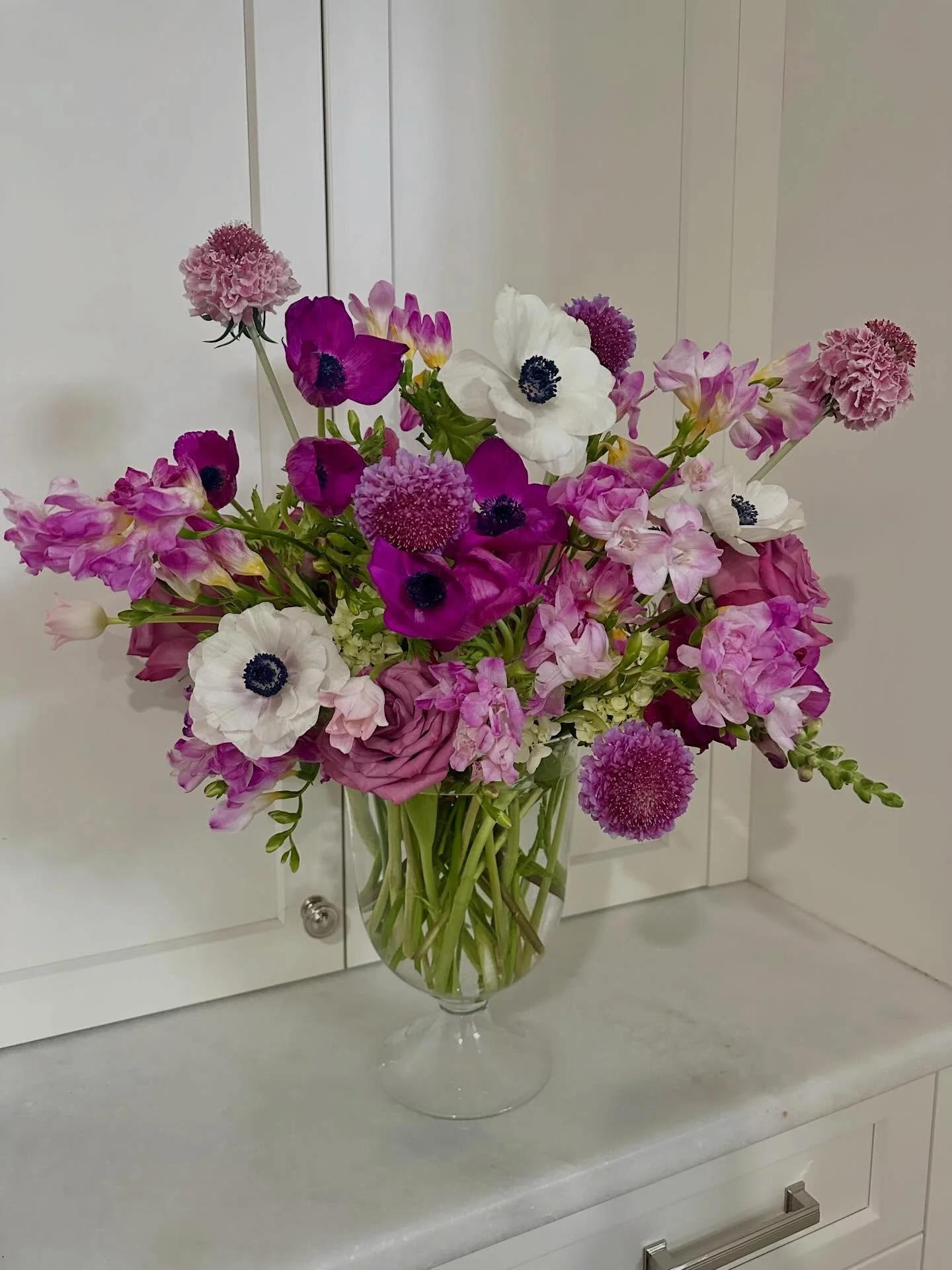 It&rsquo;s funny, I don&rsquo;t think of these as my colors&hellip; and then I keep choosing them anyway.
Not a &ldquo;pink girl&rdquo;&hellip; except when I am. Which, apparently, is now...