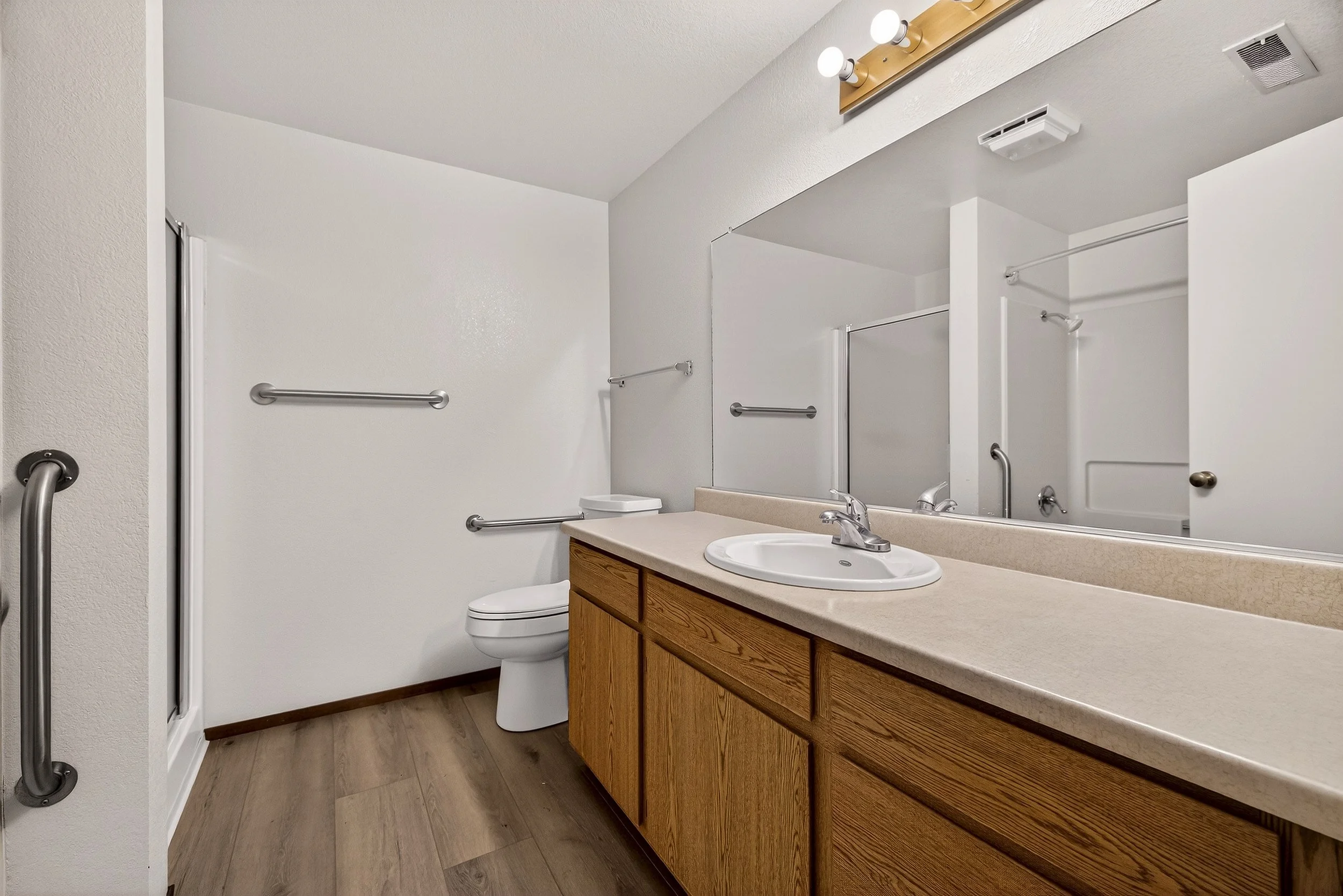 2701 Sierra Sunrise Terrace #513 - 013 (Photos).jpg