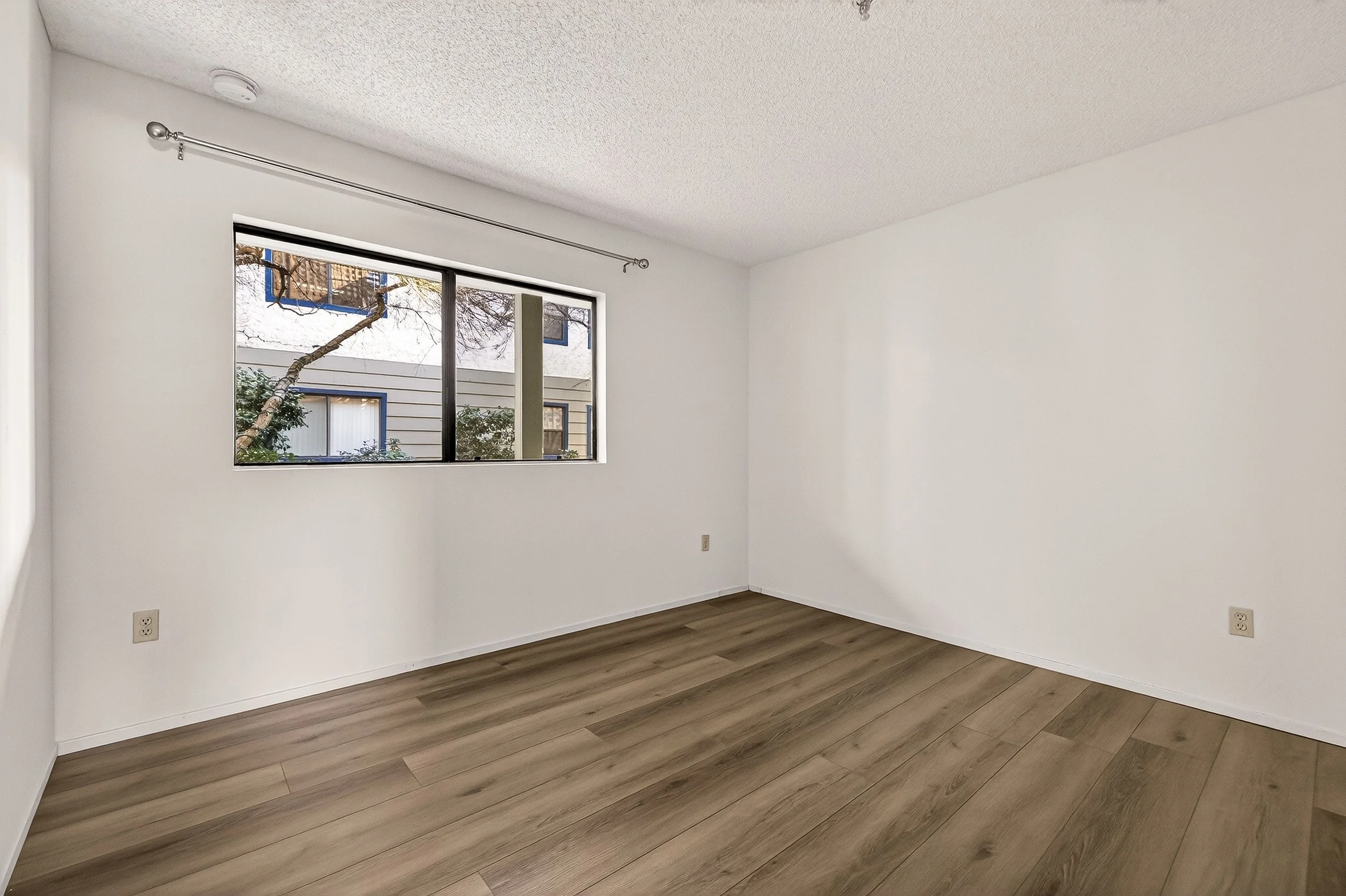 2701 Sierra Sunrise Terrace #513 - 011 (Photos).jpg