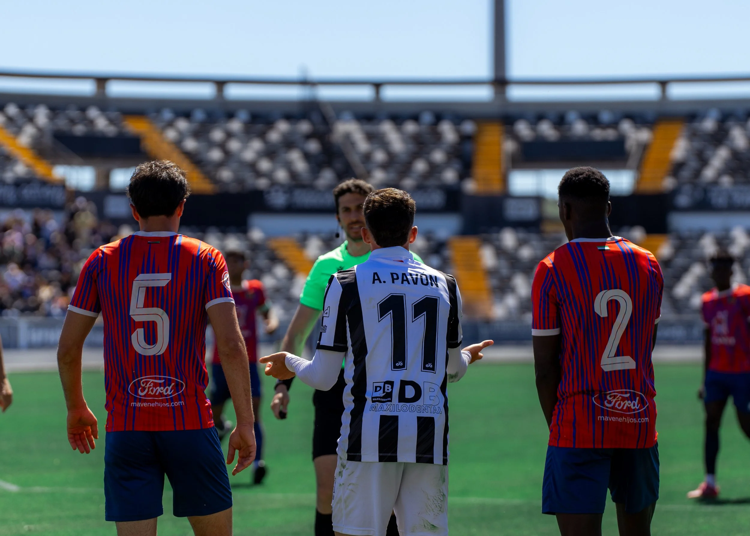 2026_Gran Desfile Carnaval de Badajoz21_@monrovisuals.jpg