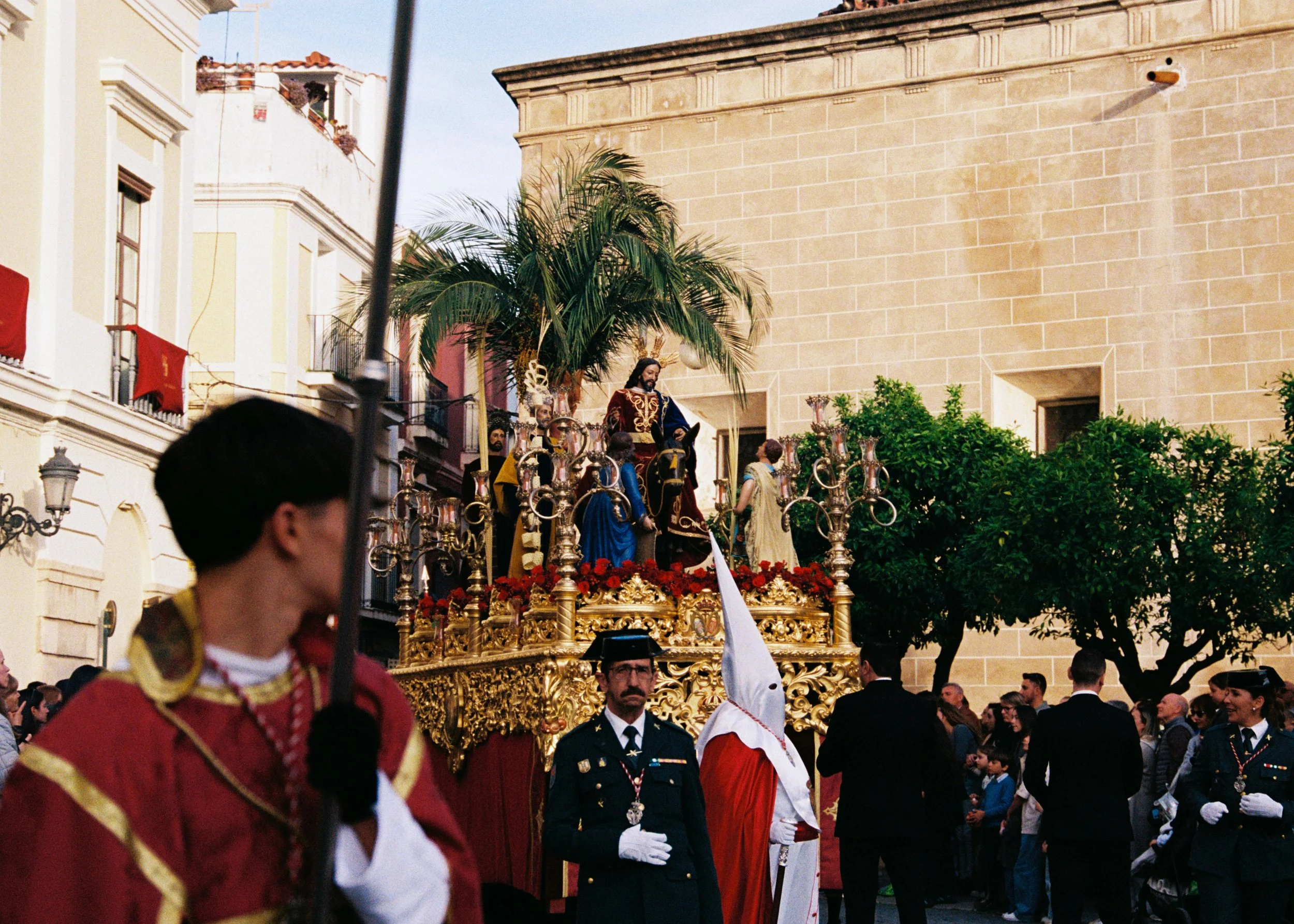 R1-03736-0018.jpg