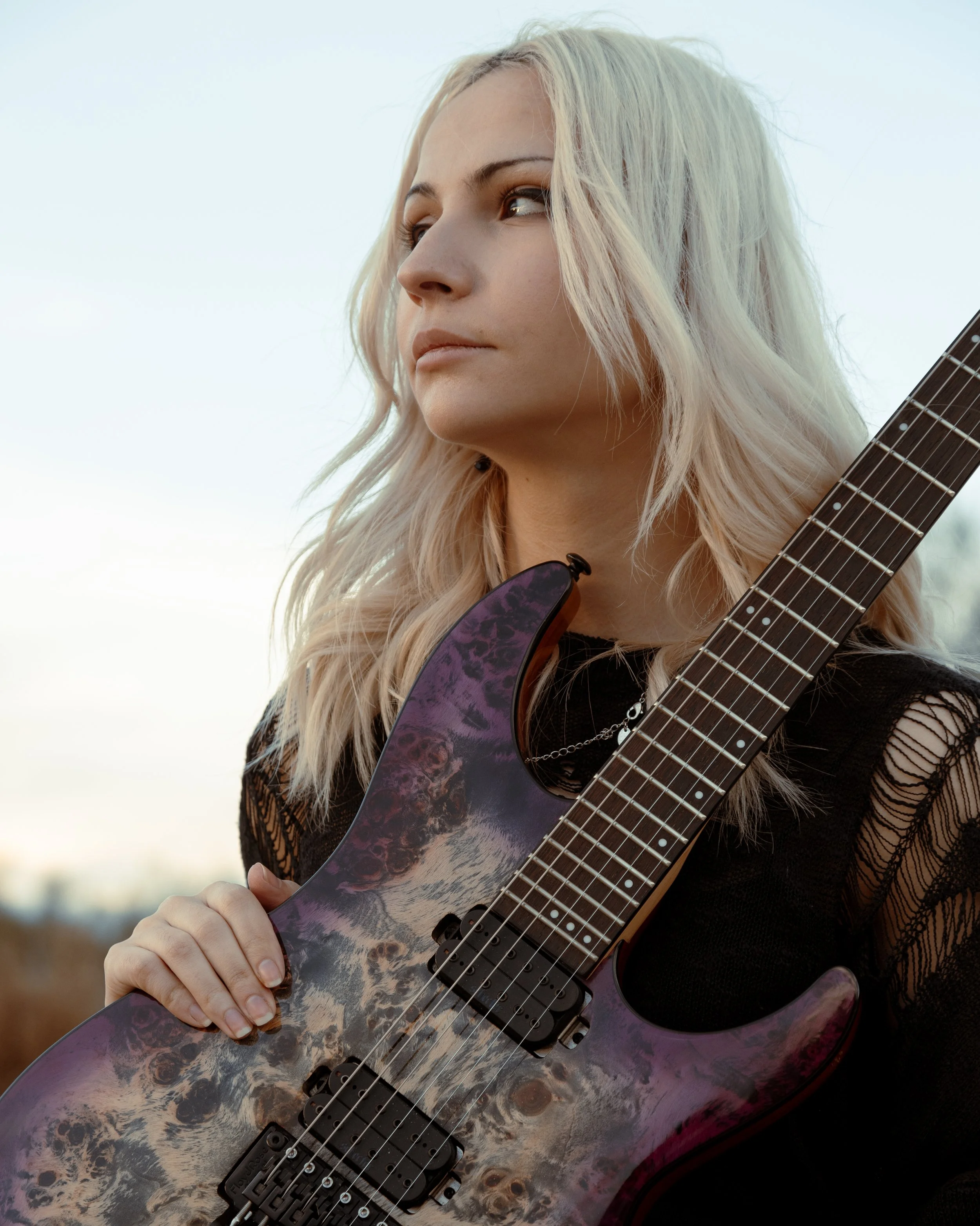 Ana (@raven_screams) - 2025