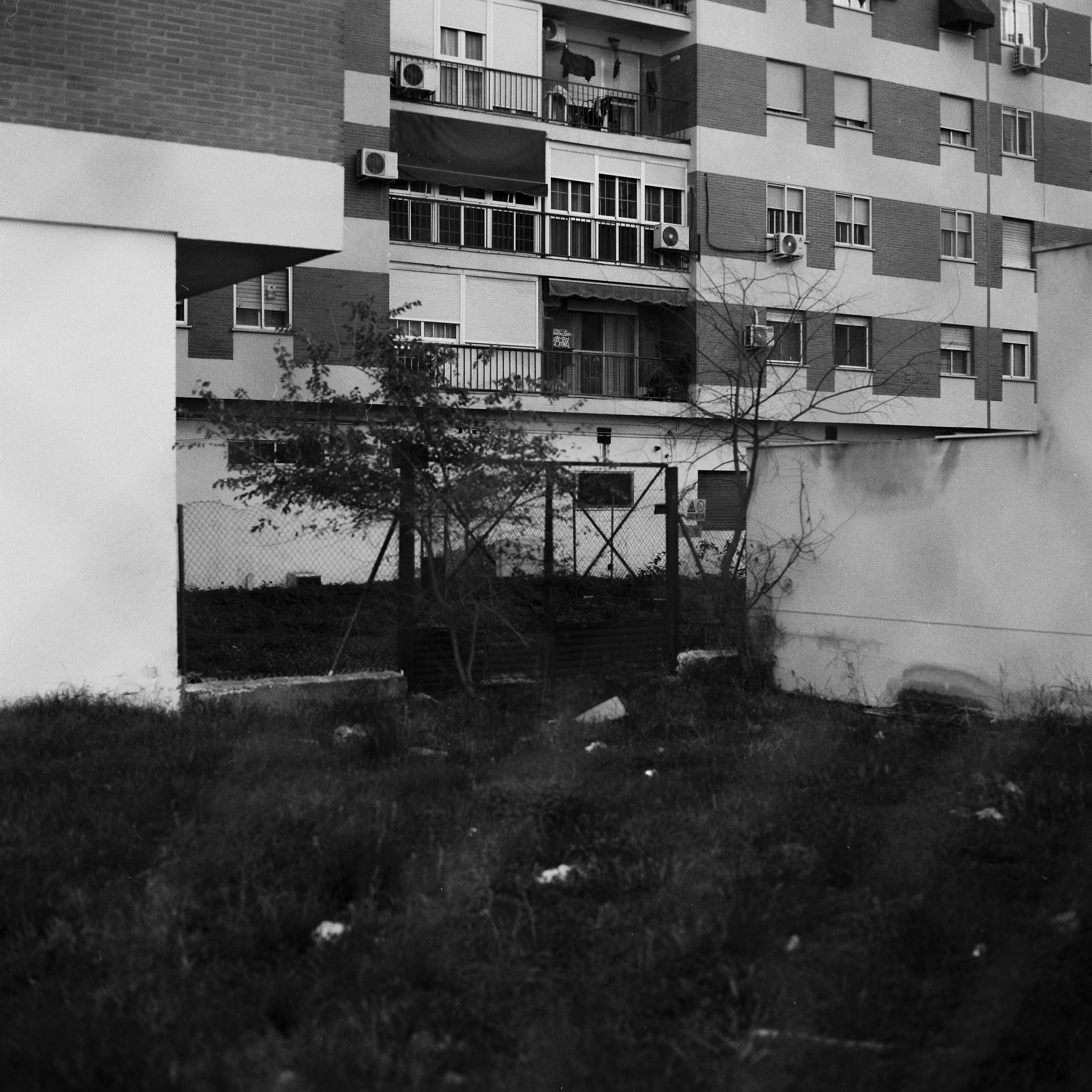 2612_Badajoz_Delta 400_Bronica SQ-A (8).jpg