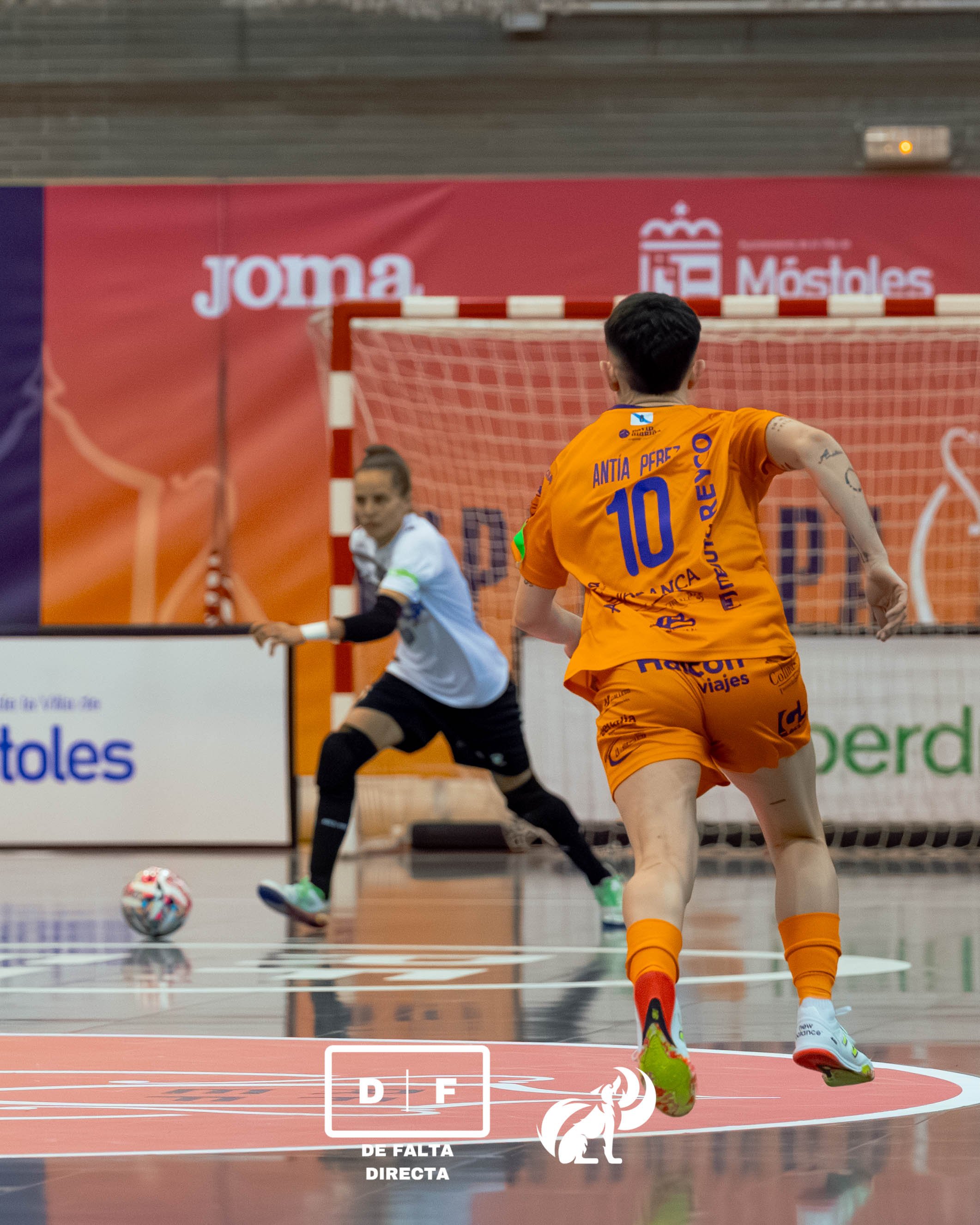 Burela vs Melilla (74).jpg