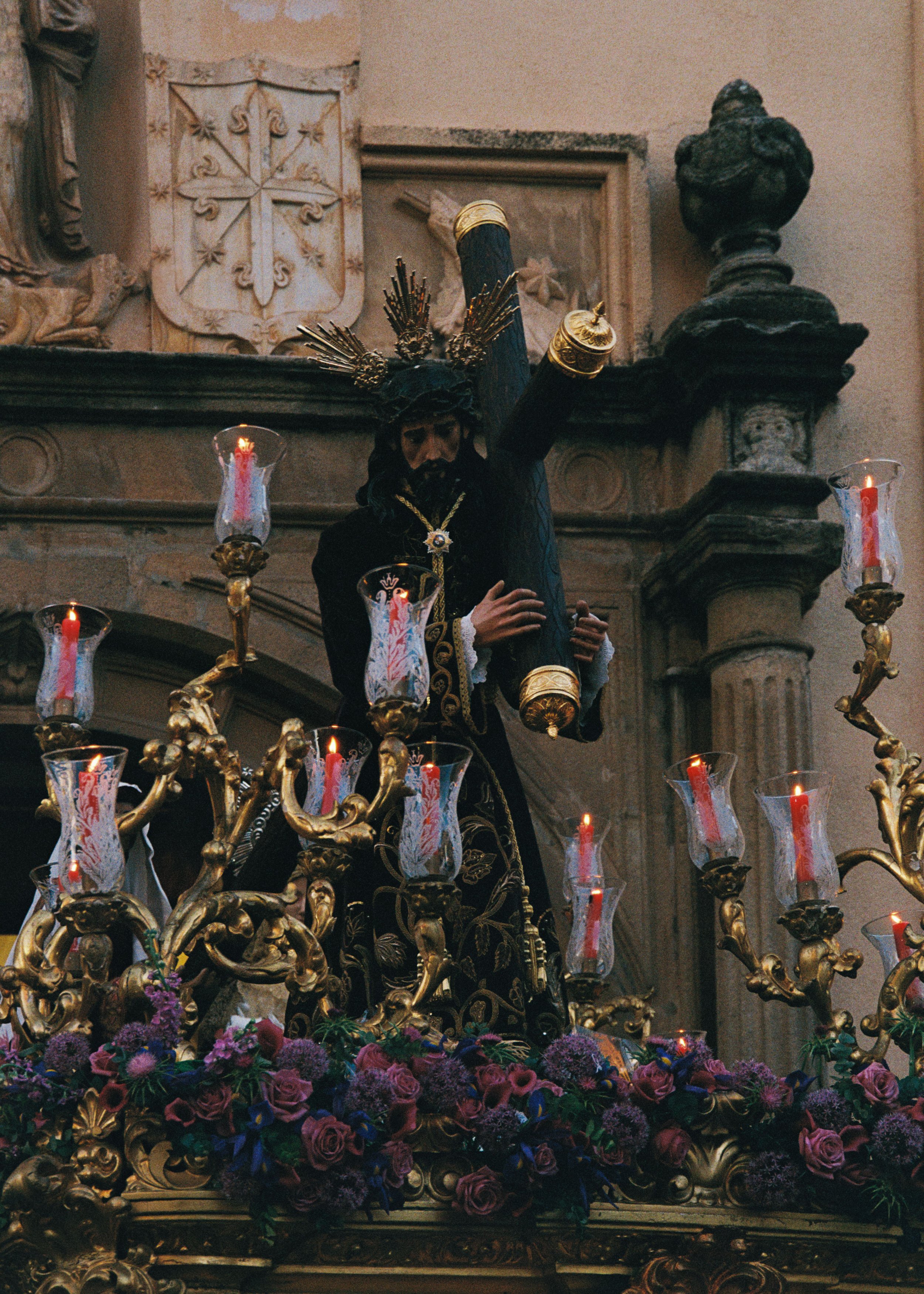R1-03735-007A.jpg