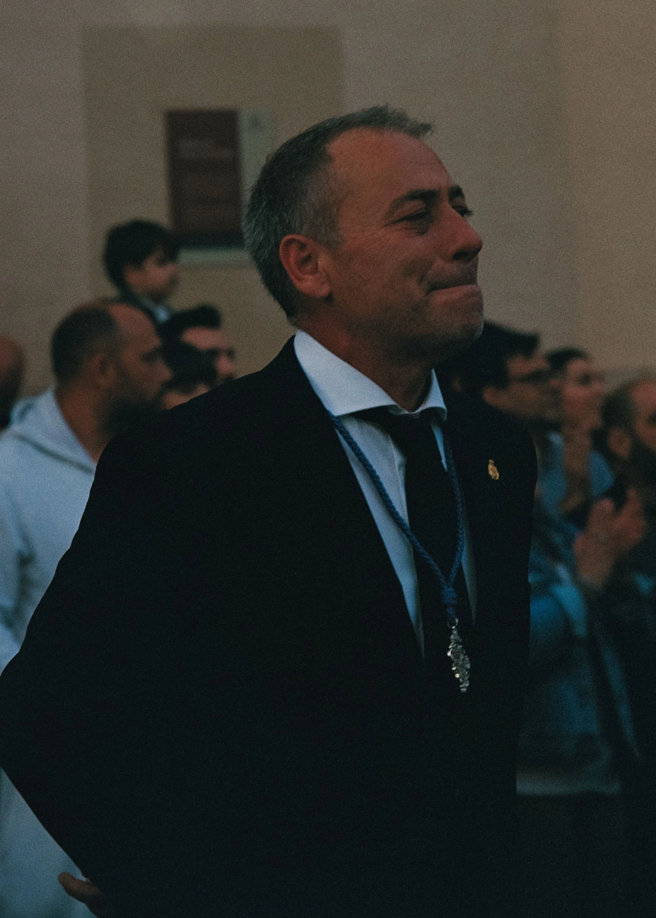 R1-03735-011A.jpg