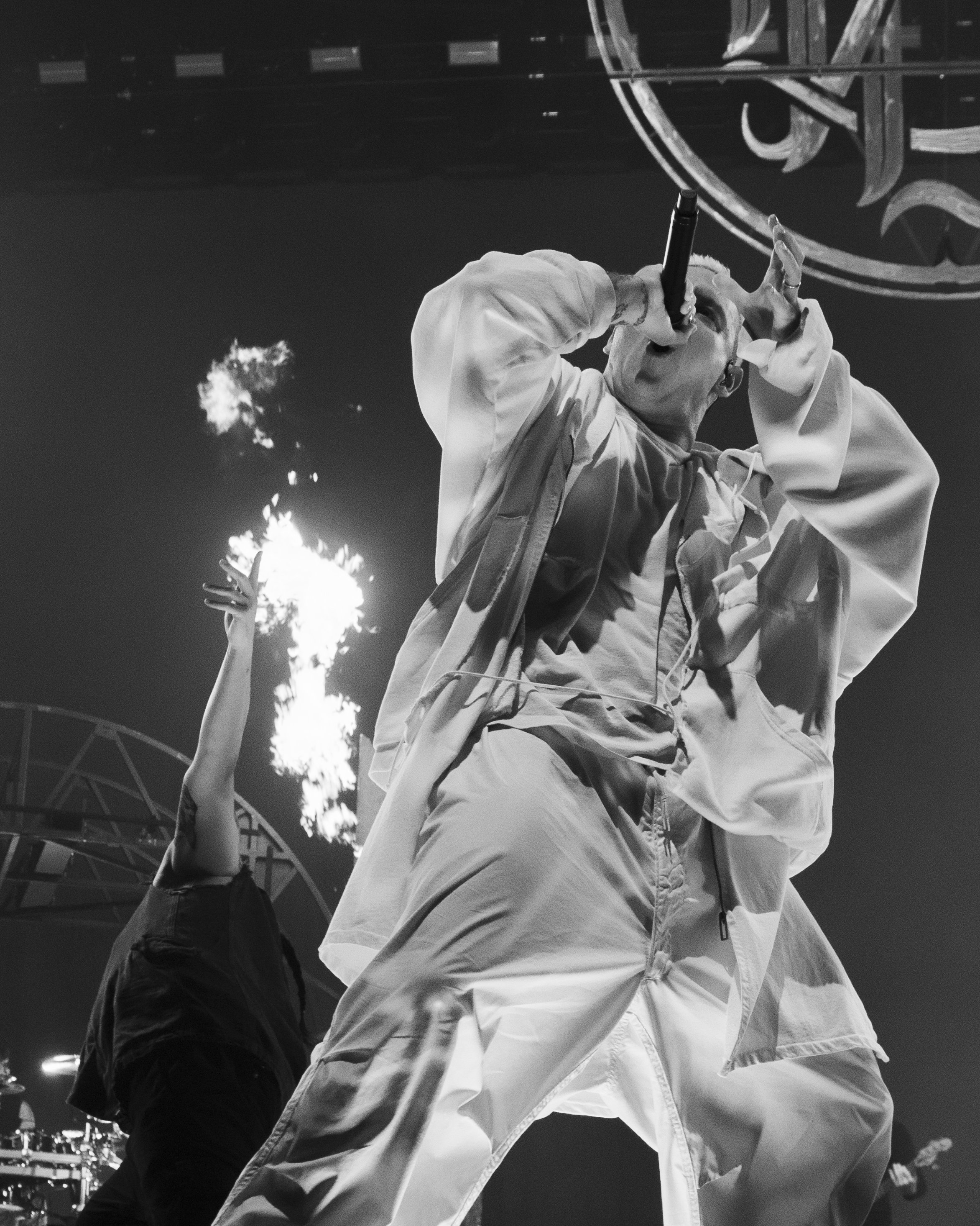 PARKWAY DRIVE_011125_@monrovisuals (93 de 100).jpg