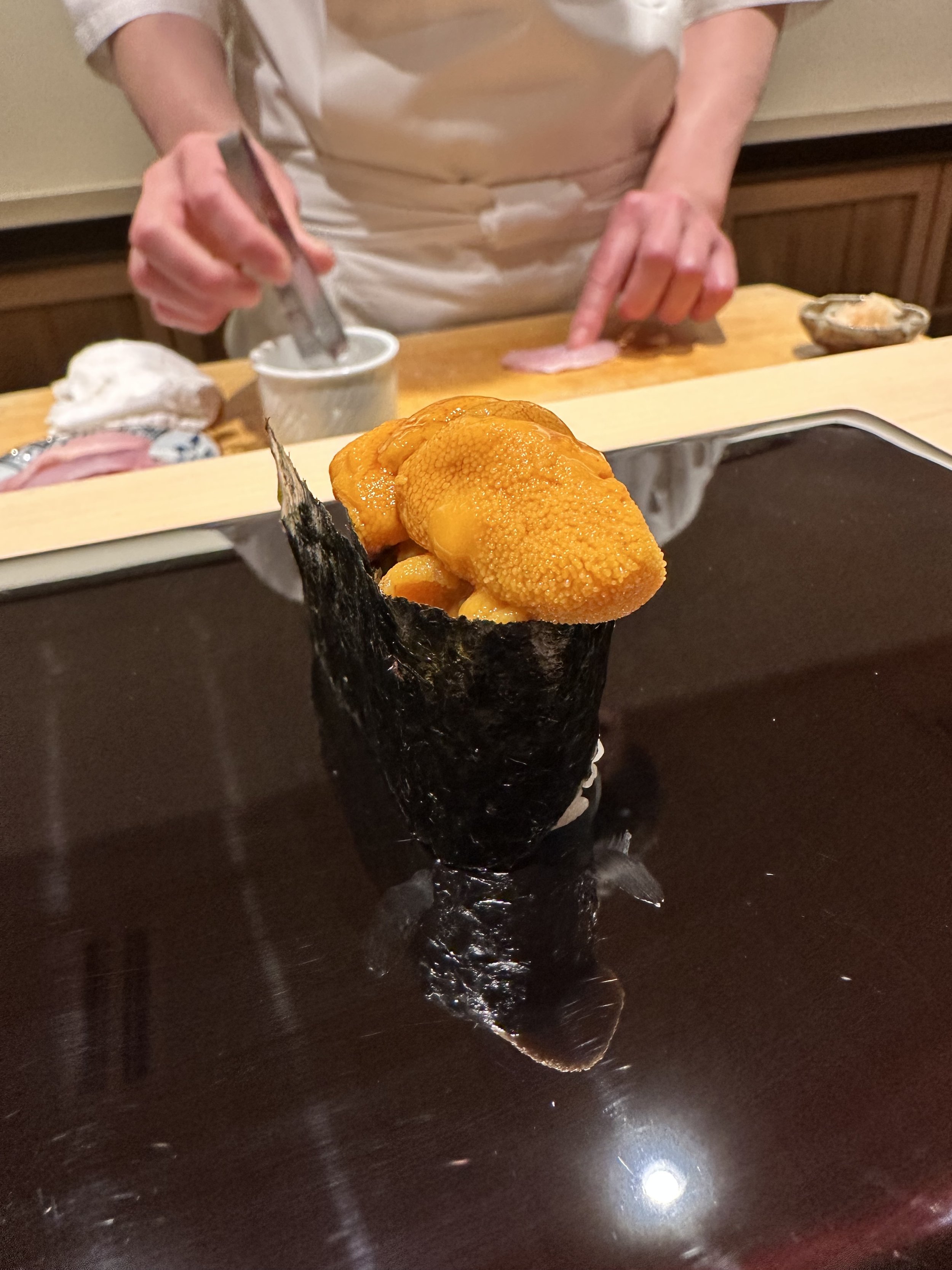 Sushi Yuuki Tokyo nigiri uni.jpeg