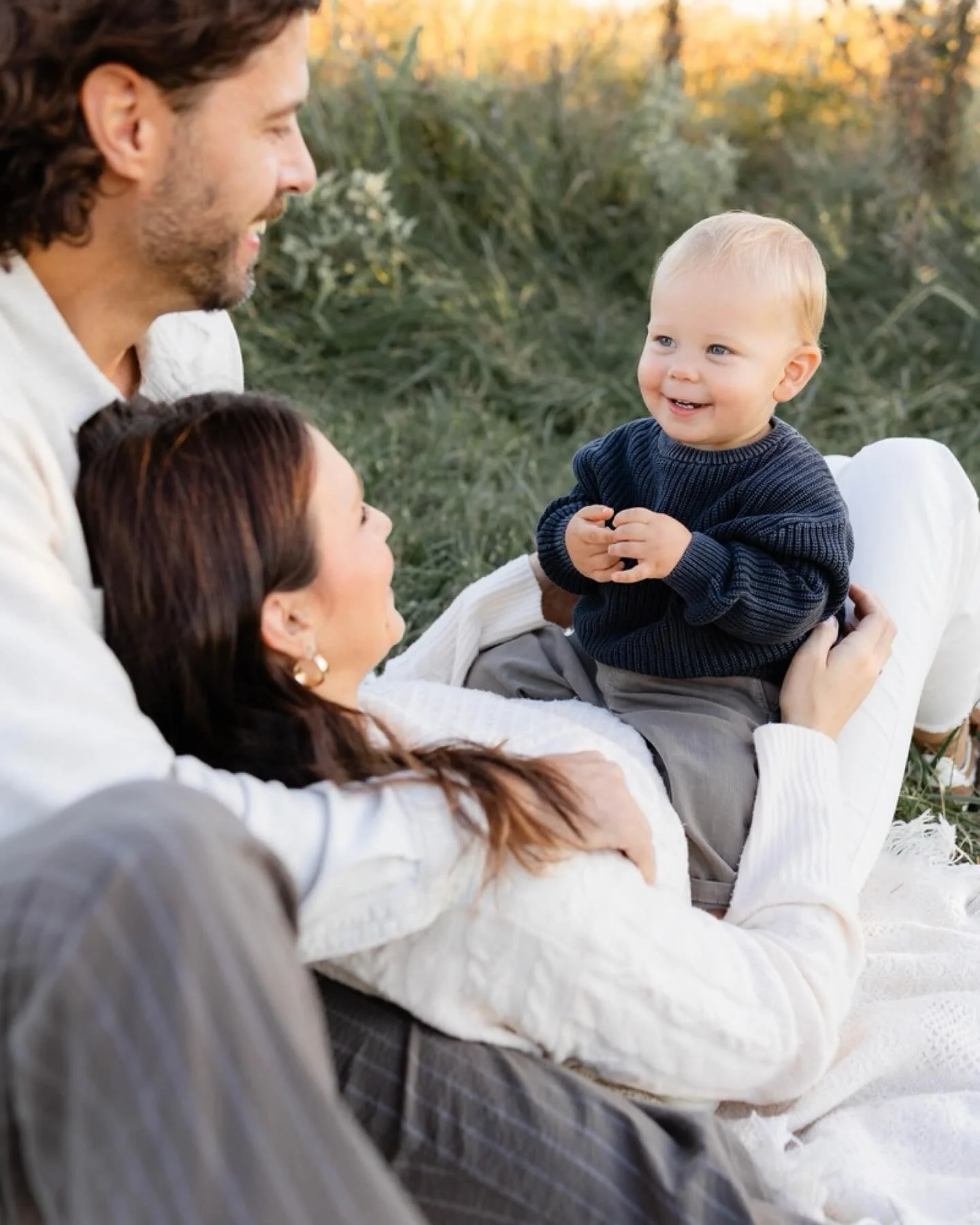 It&rsquo;s not too late for fall photos of you and your precious fam! I have one more date in Corinth with a few openings and ONE spot left in Starkville! Link in profile