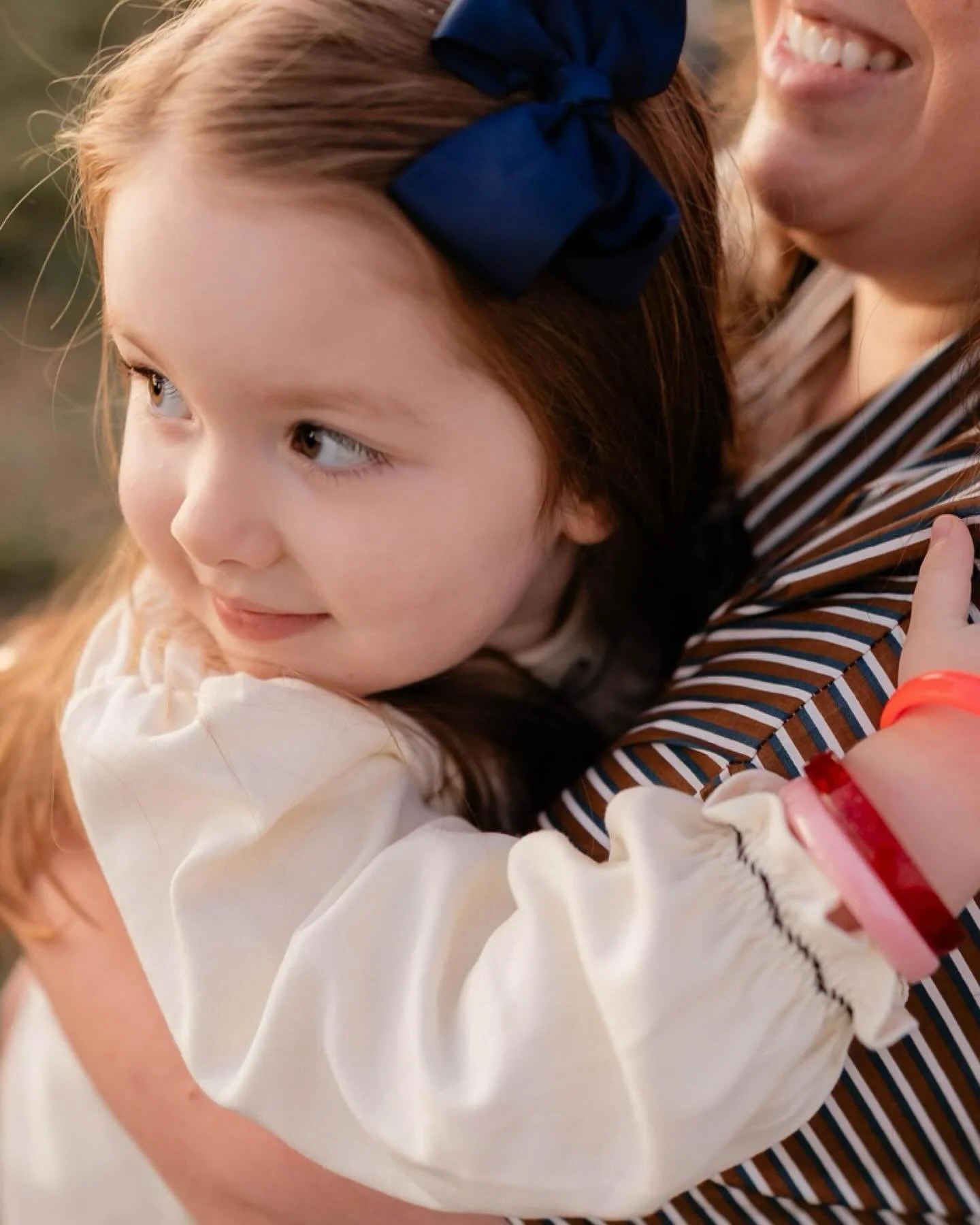 Some more FALL MINI goodness! I have ONE more date in Corinth with only a few spots left, so snag one of those if you&rsquo;re needing some new family photos (Christmas card?!) AND I have only ONE spot remaining for the Starkville date! Follow the li
