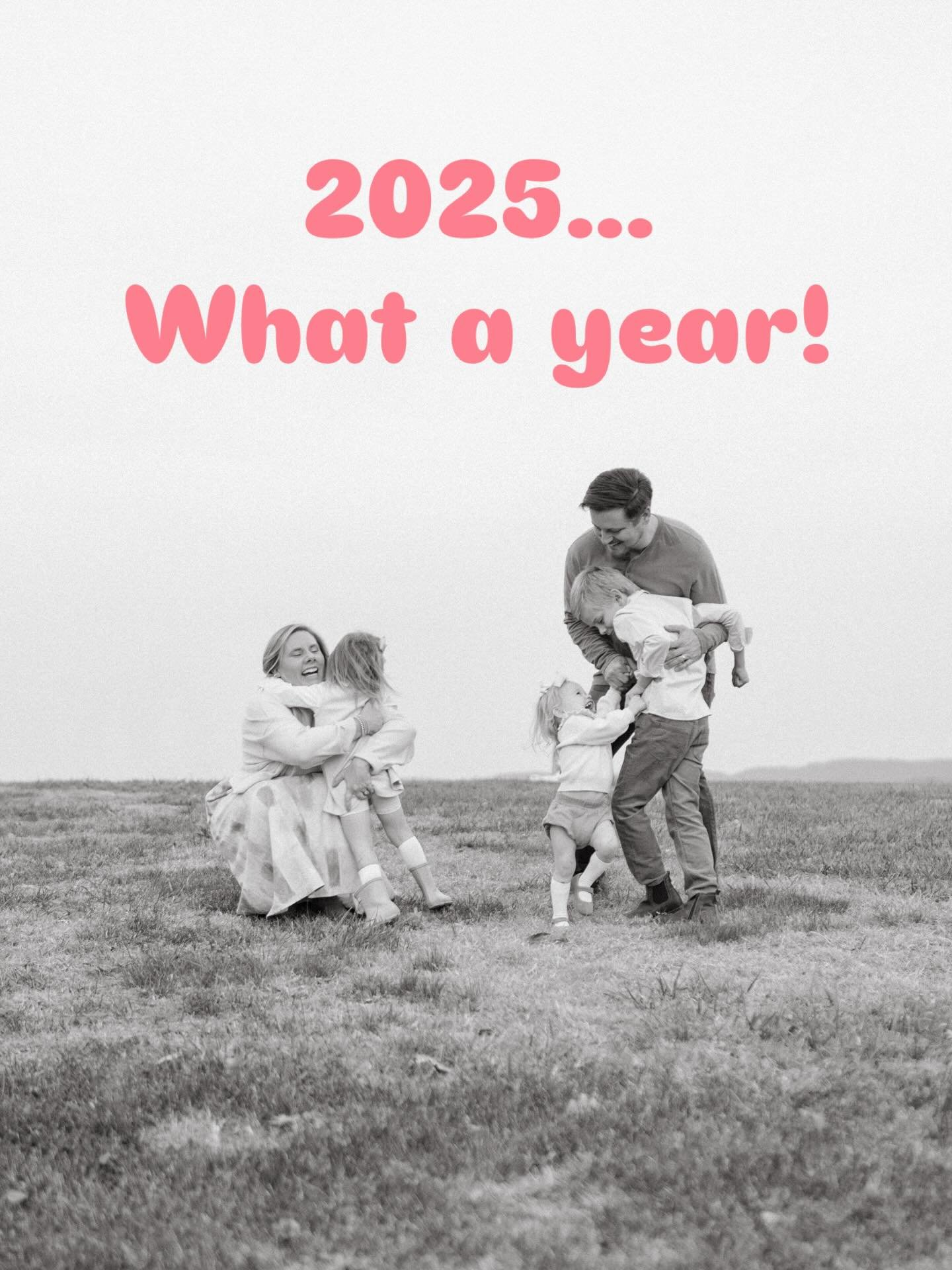 2025 has been SUCH a great year for Taylor Wright Photography! I&rsquo;ve gotten to be creative and try new sessions, I was welcomed into so many new homes, learn new skills, buy new equipment, and capture some of my favorite photos of all time! As a