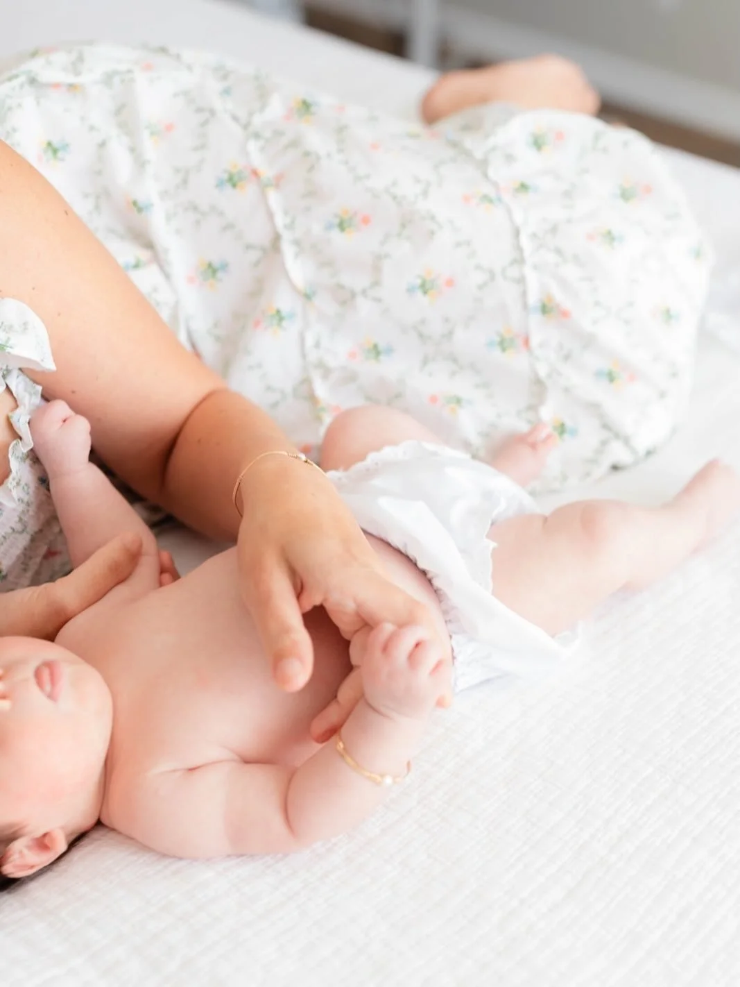 There&rsquo;s nothing sweeter than a tiny hand gripping your finger! 🤍